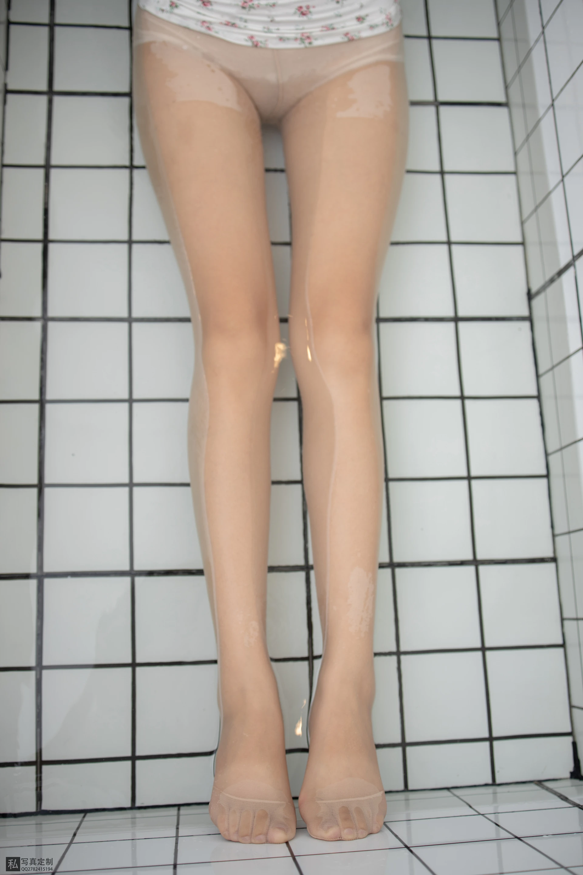 JKFUN-022 [106P1V-3.43G]JKFUN, 可爱, 森萝财团, 美腿, 美足, 肉丝