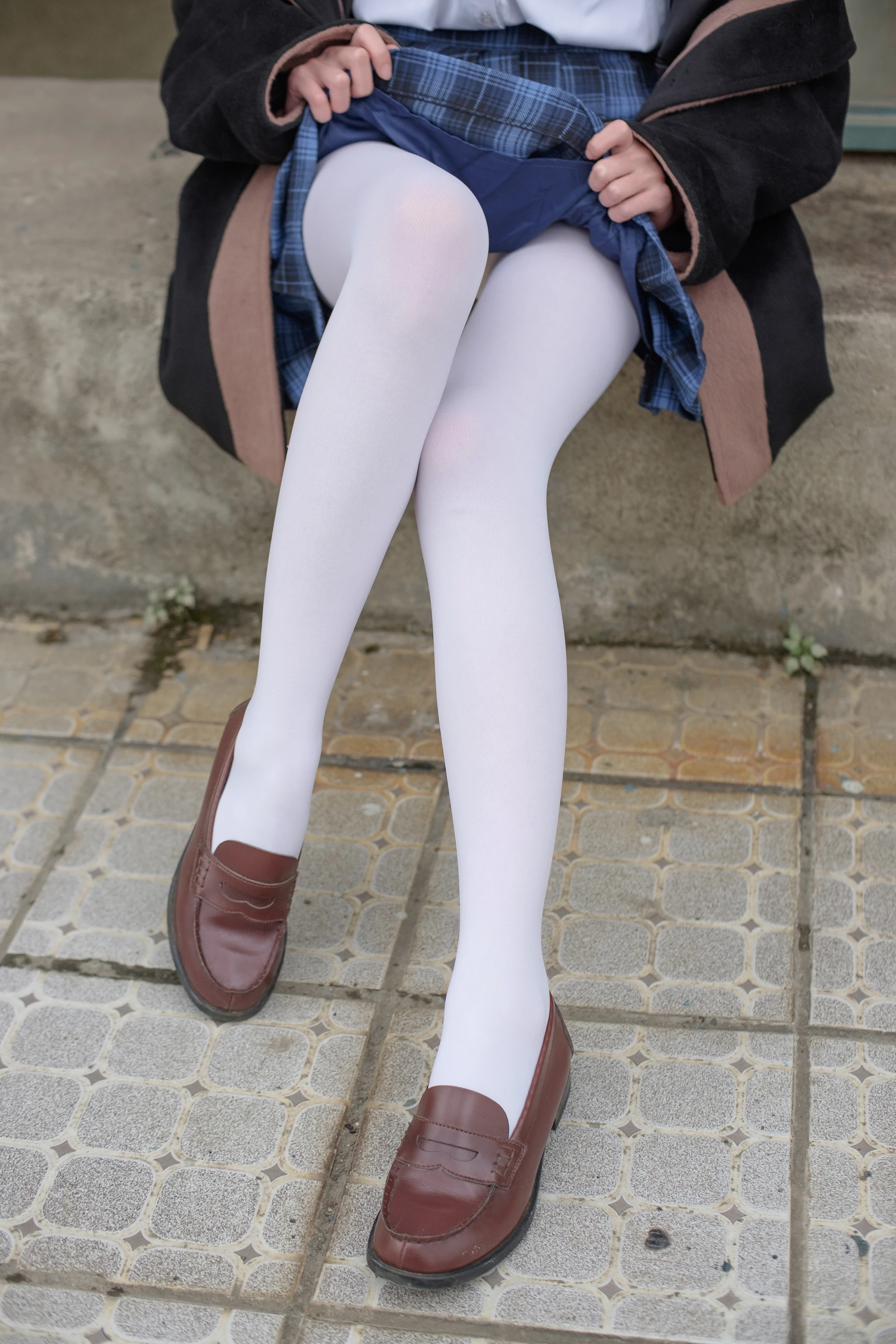 森萝财团 R15-044 [94P-595M]学生装, 森萝财团, 白丝, 美腿
