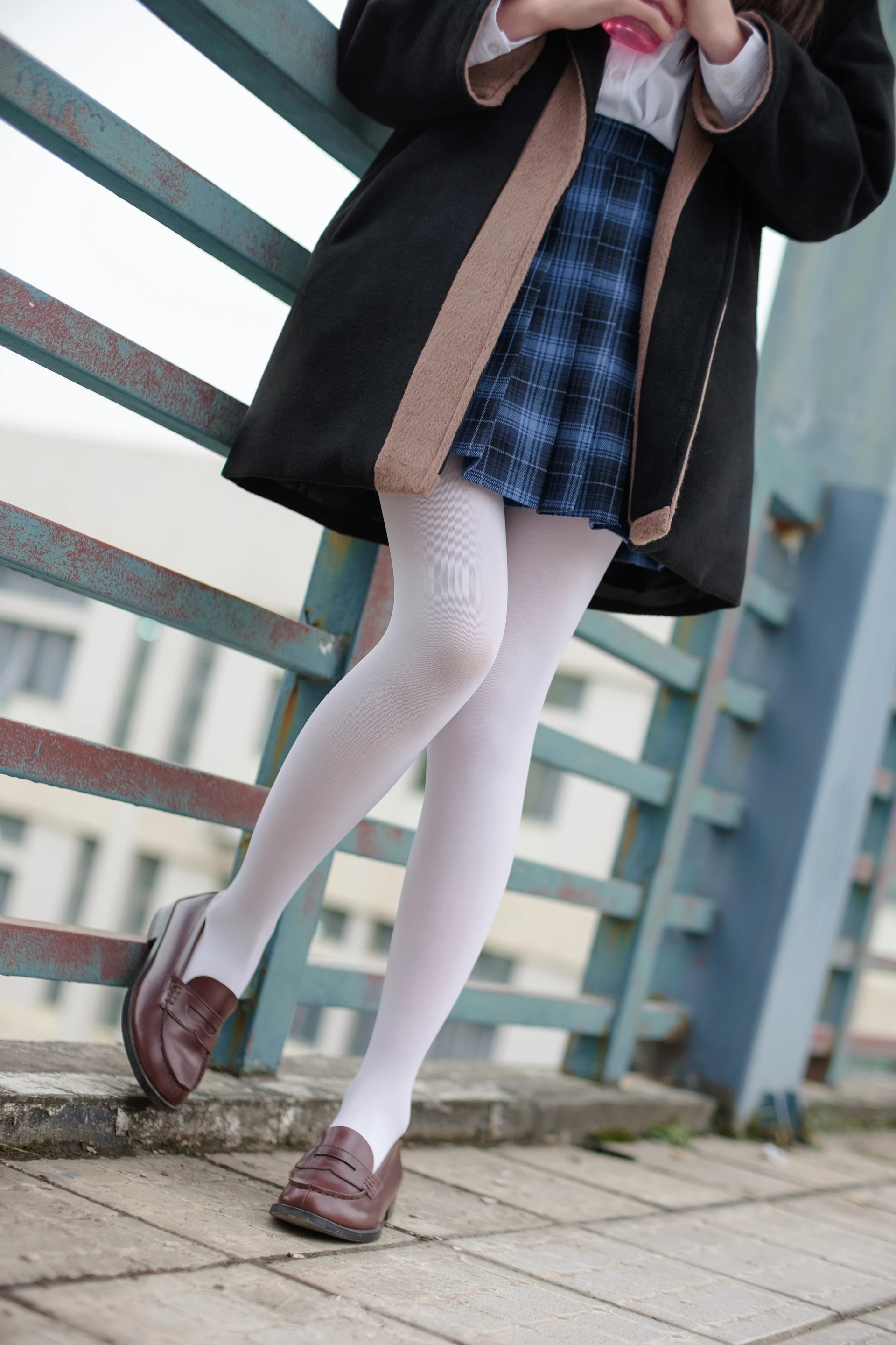 森萝财团 R15-044 [94P-595M]学生装, 森萝财团, 白丝, 美腿