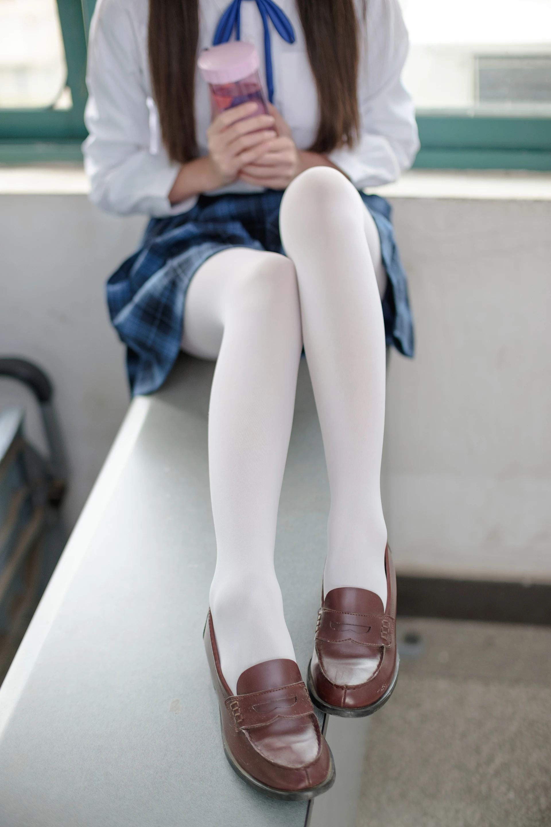 森萝财团 R15-044 [94P-595M]学生装, 森萝财团, 白丝, 美腿