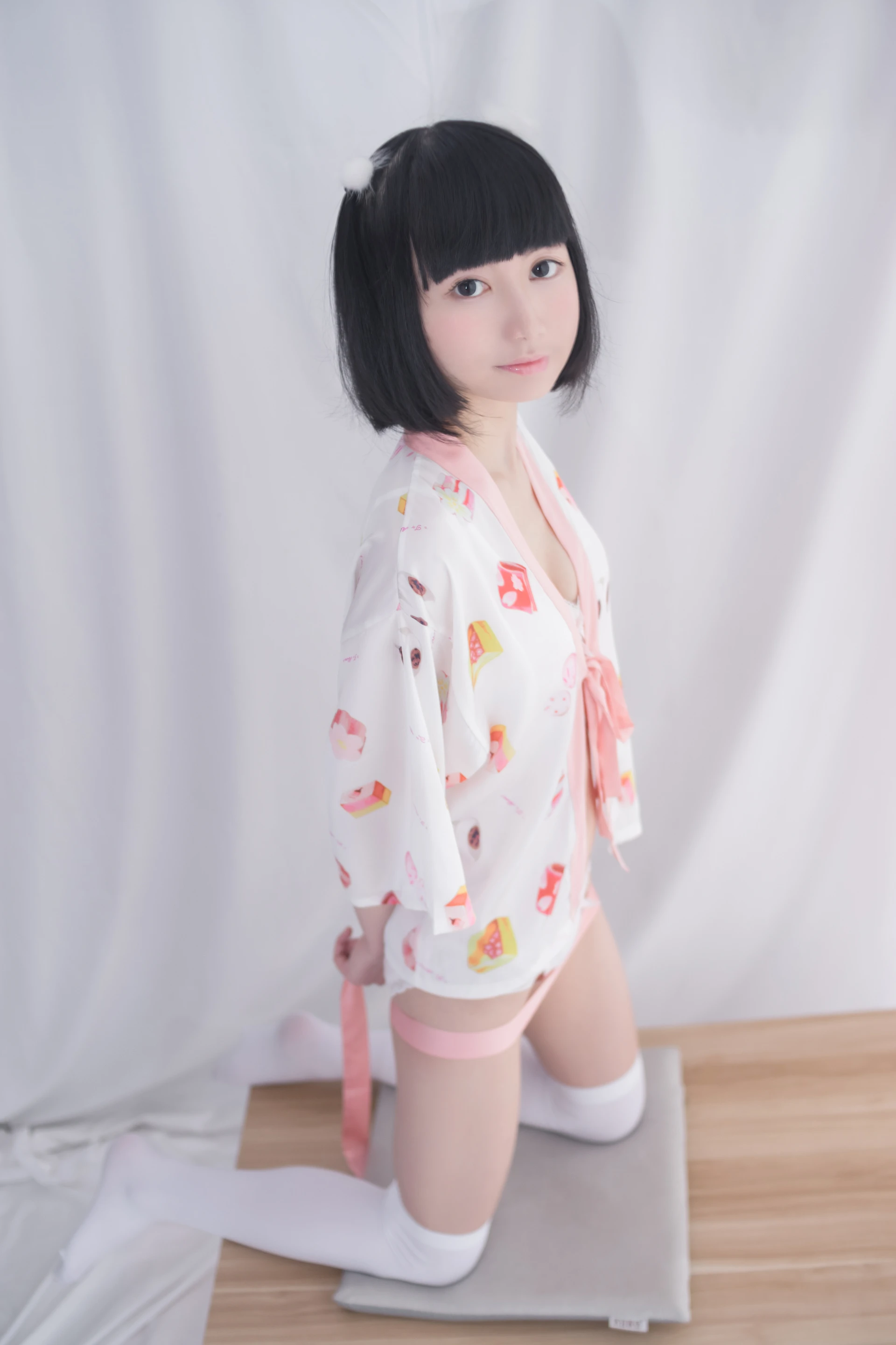 轻兰映画 SPL.004 [60P1V-506M]白丝, 美腿, 轻兰映画