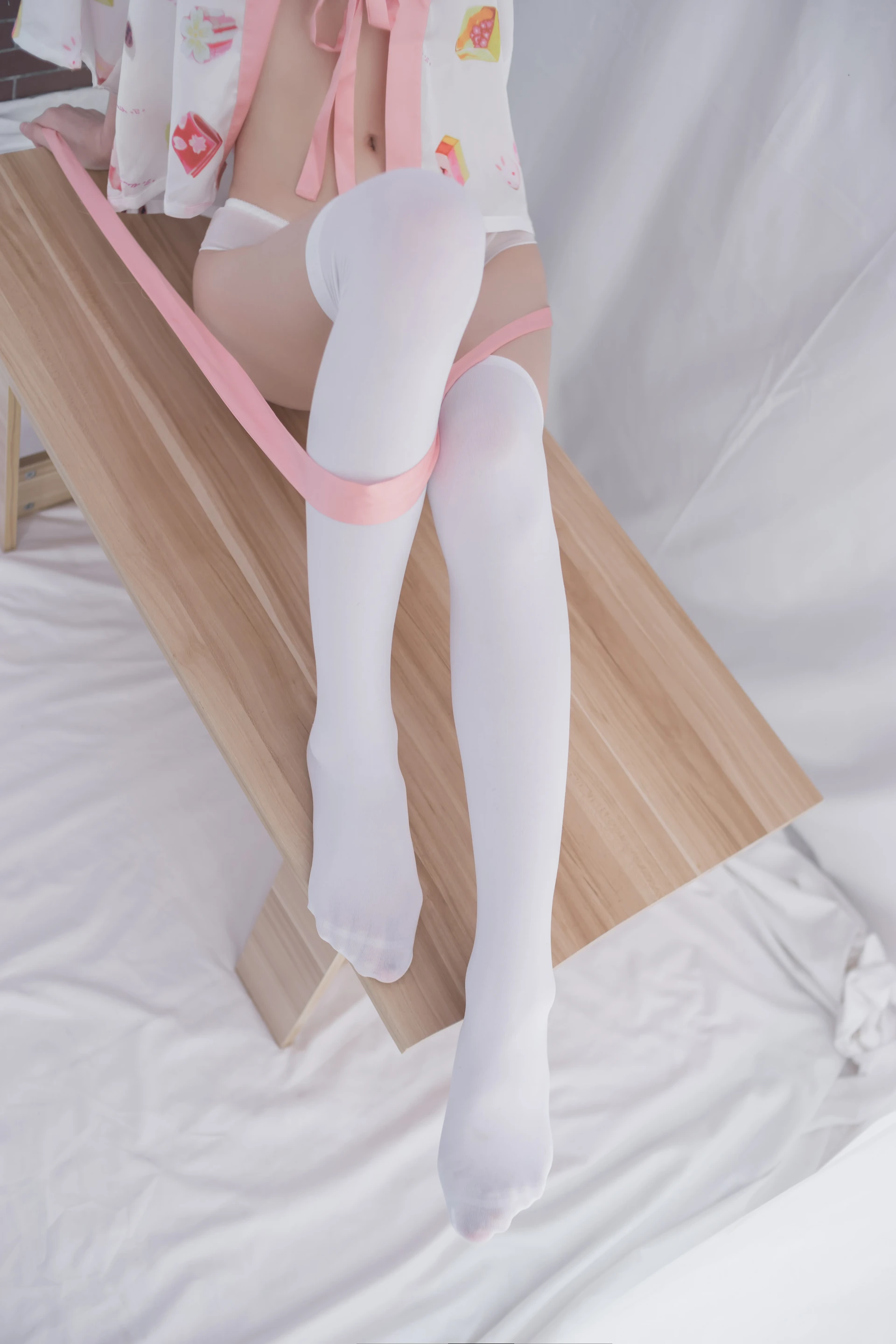 轻兰映画 SPL.004 [60P1V-506M]白丝, 美腿, 轻兰映画