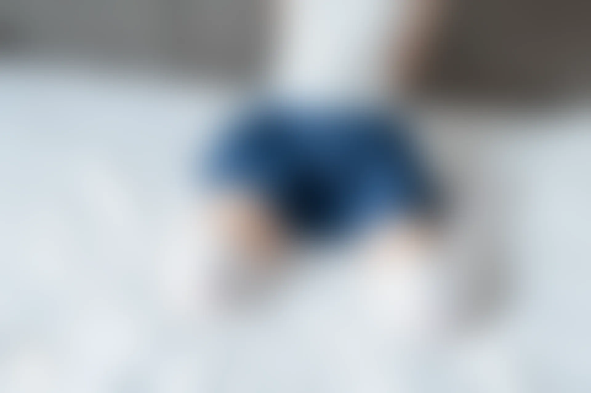 C37.006 蓝调白丝 [40P-78MB]