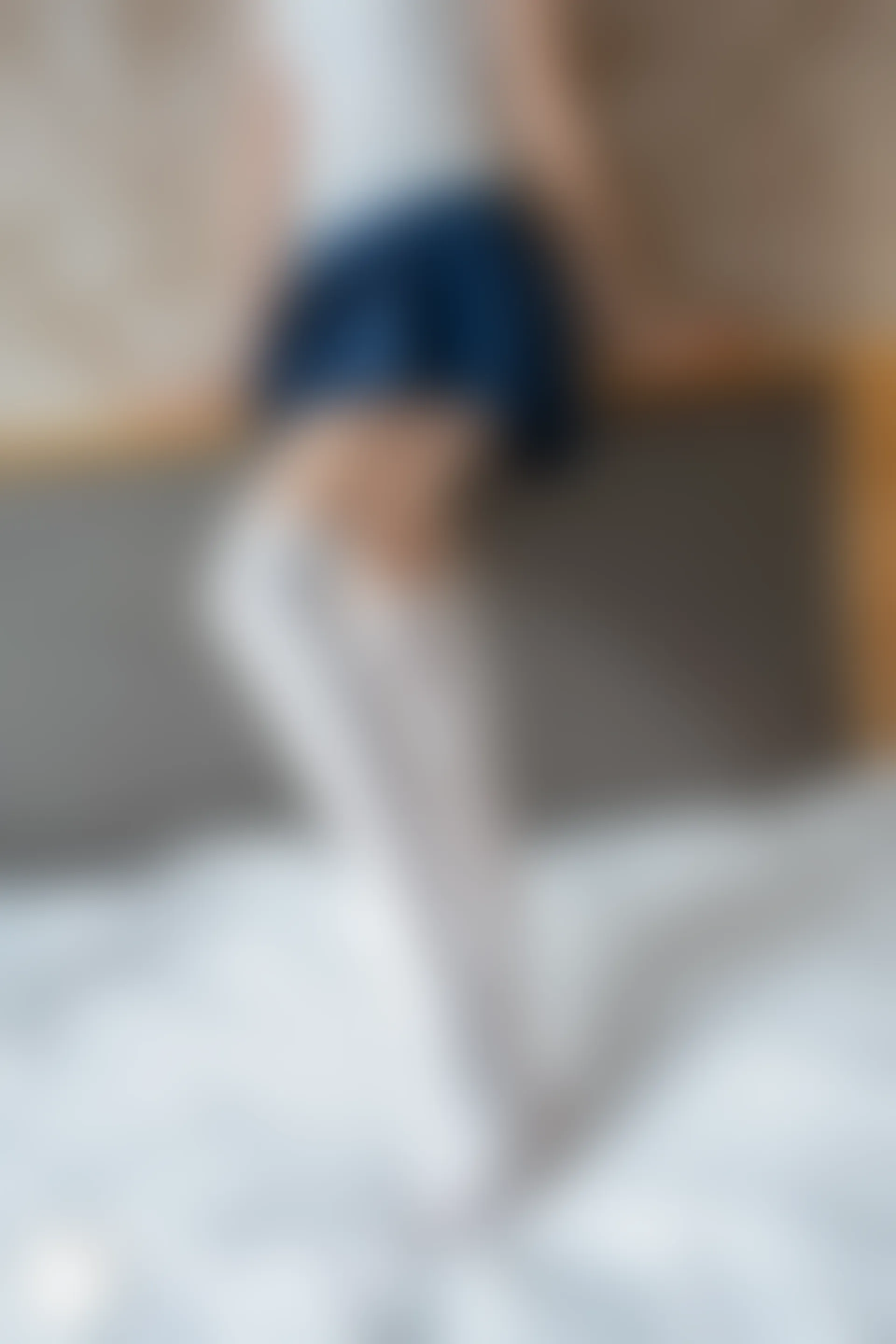 C37.006 蓝调白丝 [40P-78MB]