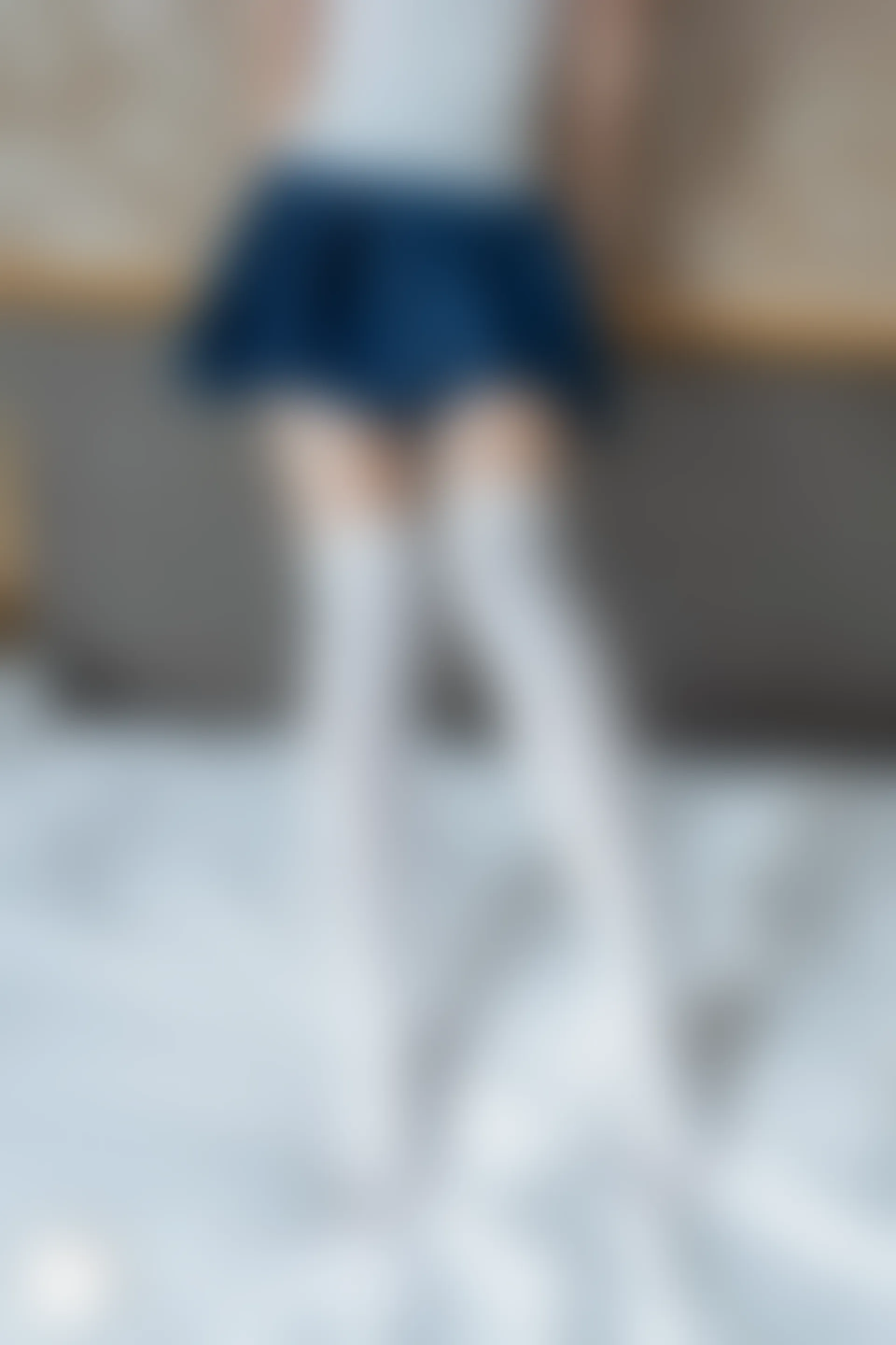 C37.006 蓝调白丝 [40P-78MB]