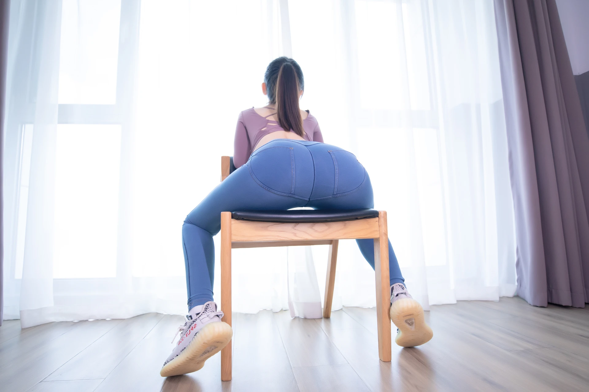 神楽坂真冬 第三季 序号31：牛仔裤女孩《牛仔狂热》 [150P2V-802MB]内衣, 双马尾, 白丝, 神楽坂真冬, 美腿, 美足, 肉丝