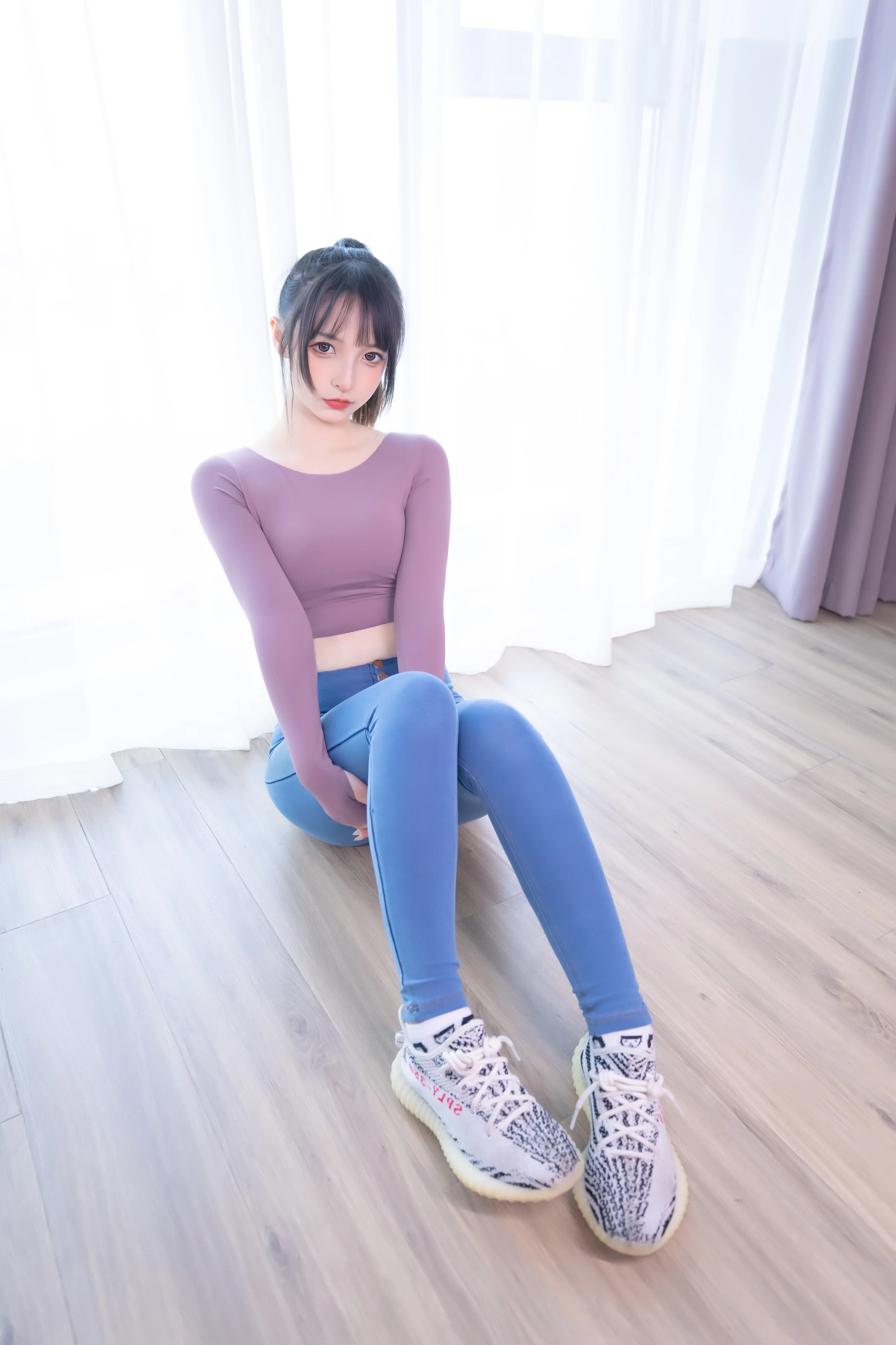 神楽坂真冬 第三季 序号31：牛仔裤女孩《牛仔狂热》 [150P2V-802MB]内衣, 双马尾, 白丝, 神楽坂真冬, 美腿, 美足, 肉丝