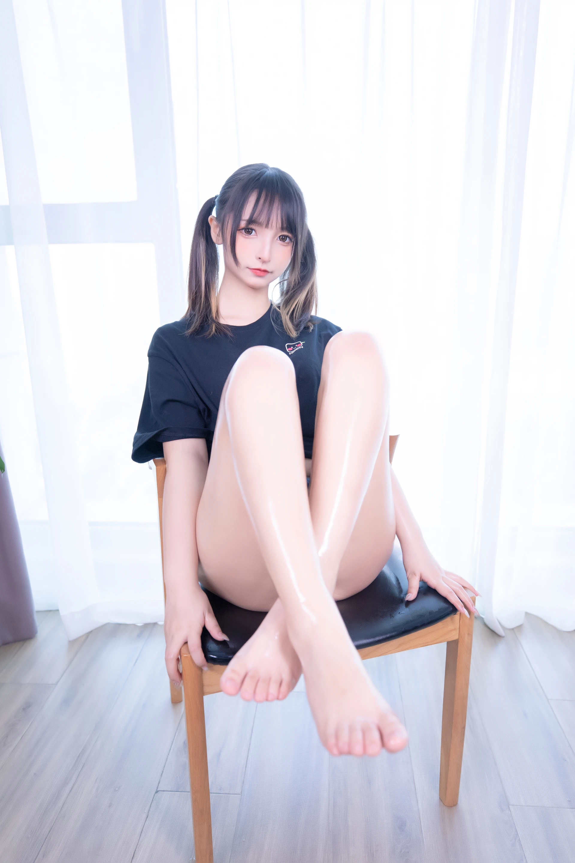 神楽坂真冬 第三季 序号31：牛仔裤女孩《牛仔狂热》 [150P2V-802MB]内衣, 双马尾, 白丝, 神楽坂真冬, 美腿, 美足, 肉丝