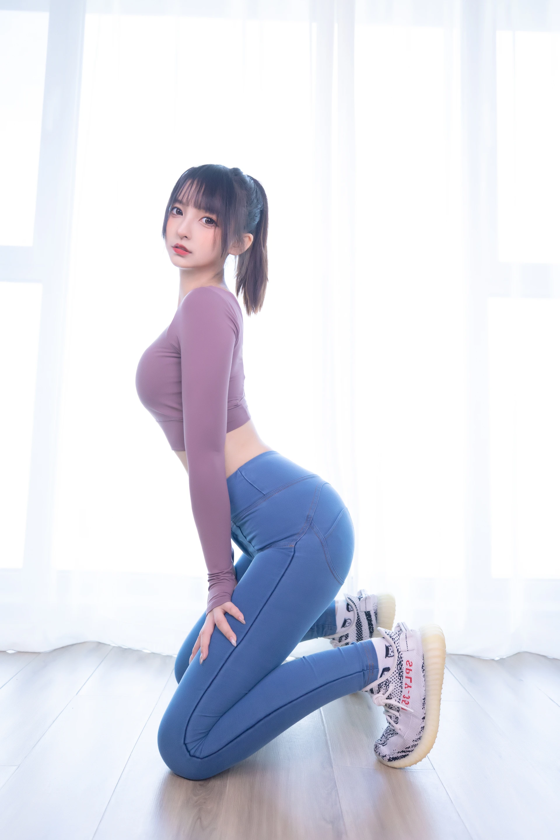 神楽坂真冬 第三季 序号31：牛仔裤女孩《牛仔狂热》 [150P2V-802MB]内衣, 双马尾, 白丝, 神楽坂真冬, 美腿, 美足, 肉丝