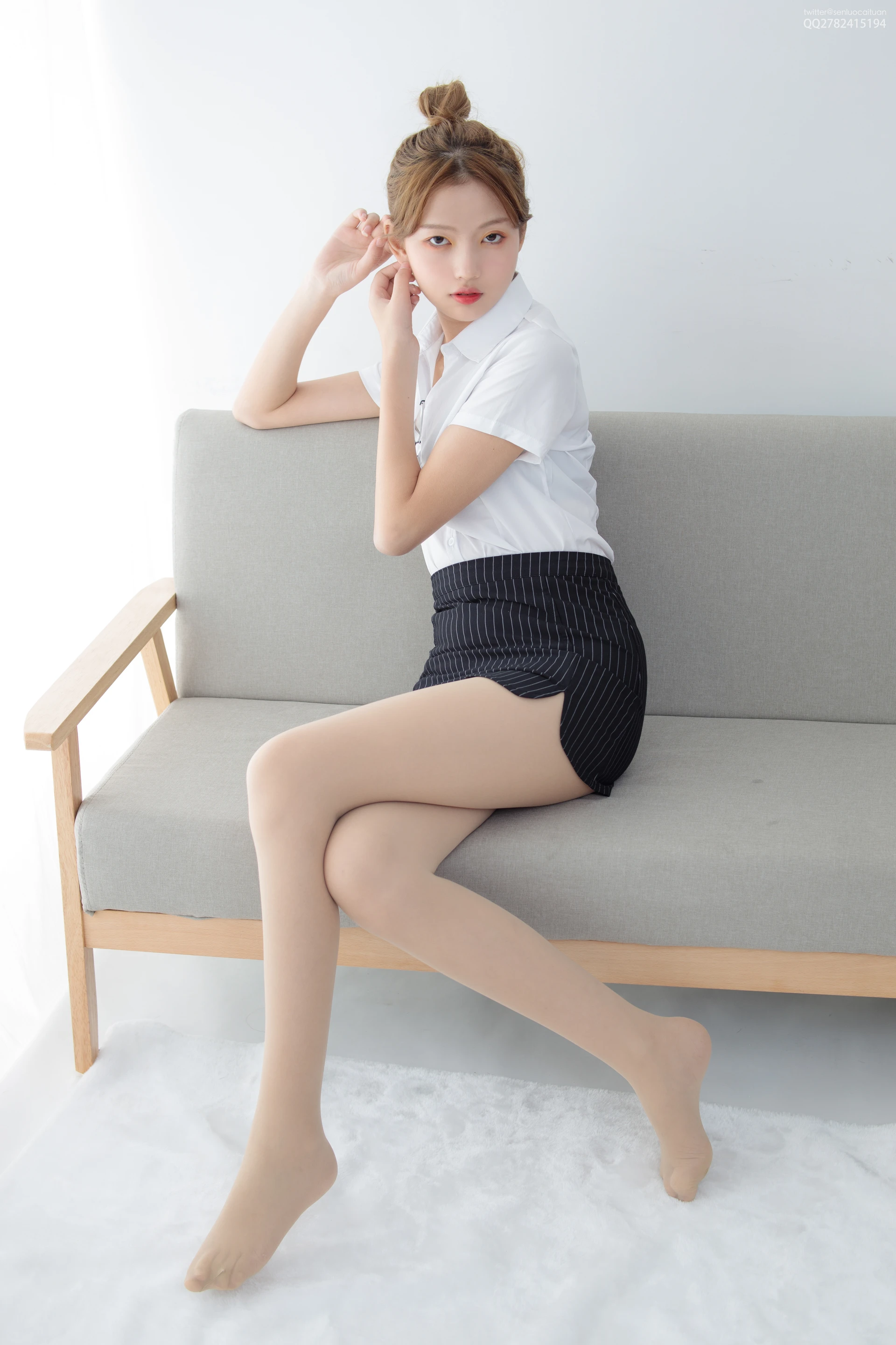 JKFUN-037 OL一定要搭配眼镜 50D肉丝 [63P1V-1.26G]JKFUN, OL, 制服, 美腿, 肉丝