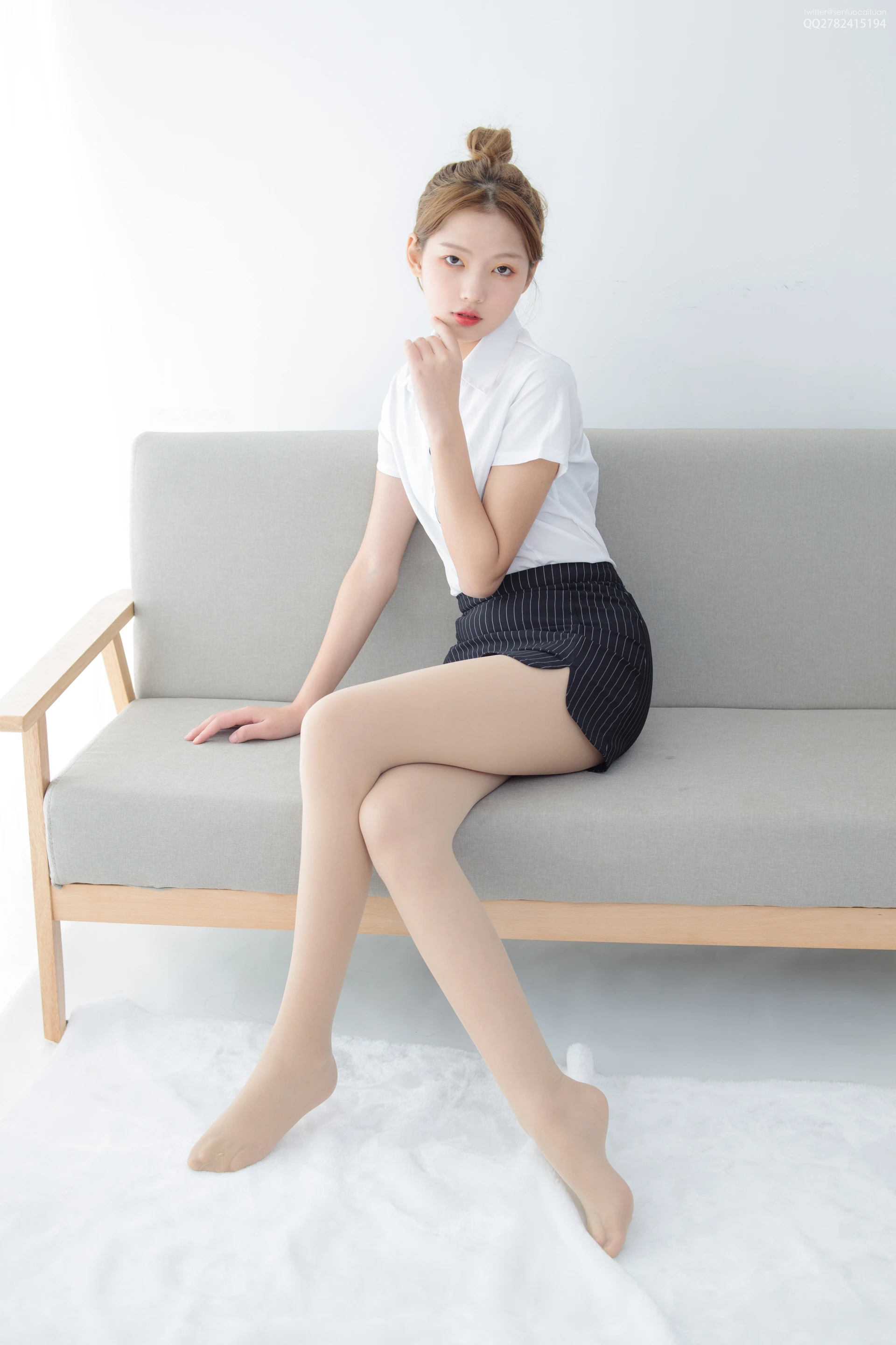 JKFUN-037 OL一定要搭配眼镜 50D肉丝 [63P1V-1.26G]JKFUN, OL, 制服, 美腿, 肉丝