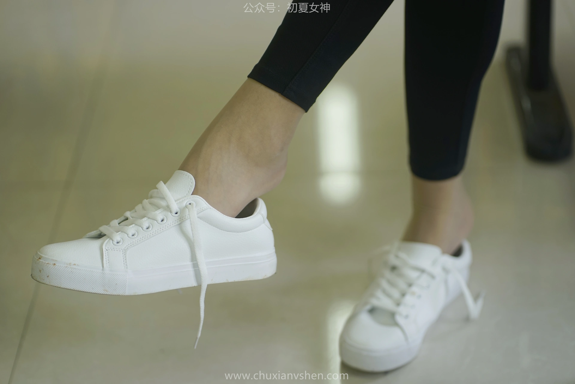 初夏女神 NO.067 依依 邻家女孩-毕业季[140P+1V／6.94GB]