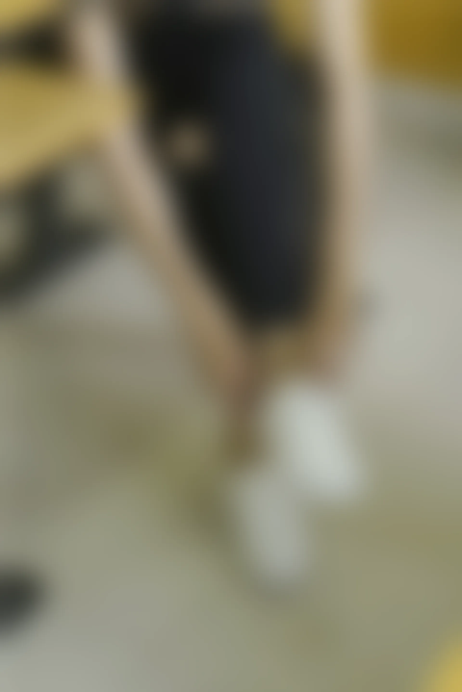 初夏女神 NO.067 依依 邻家女孩-毕业季[140P+1V／6.94GB]