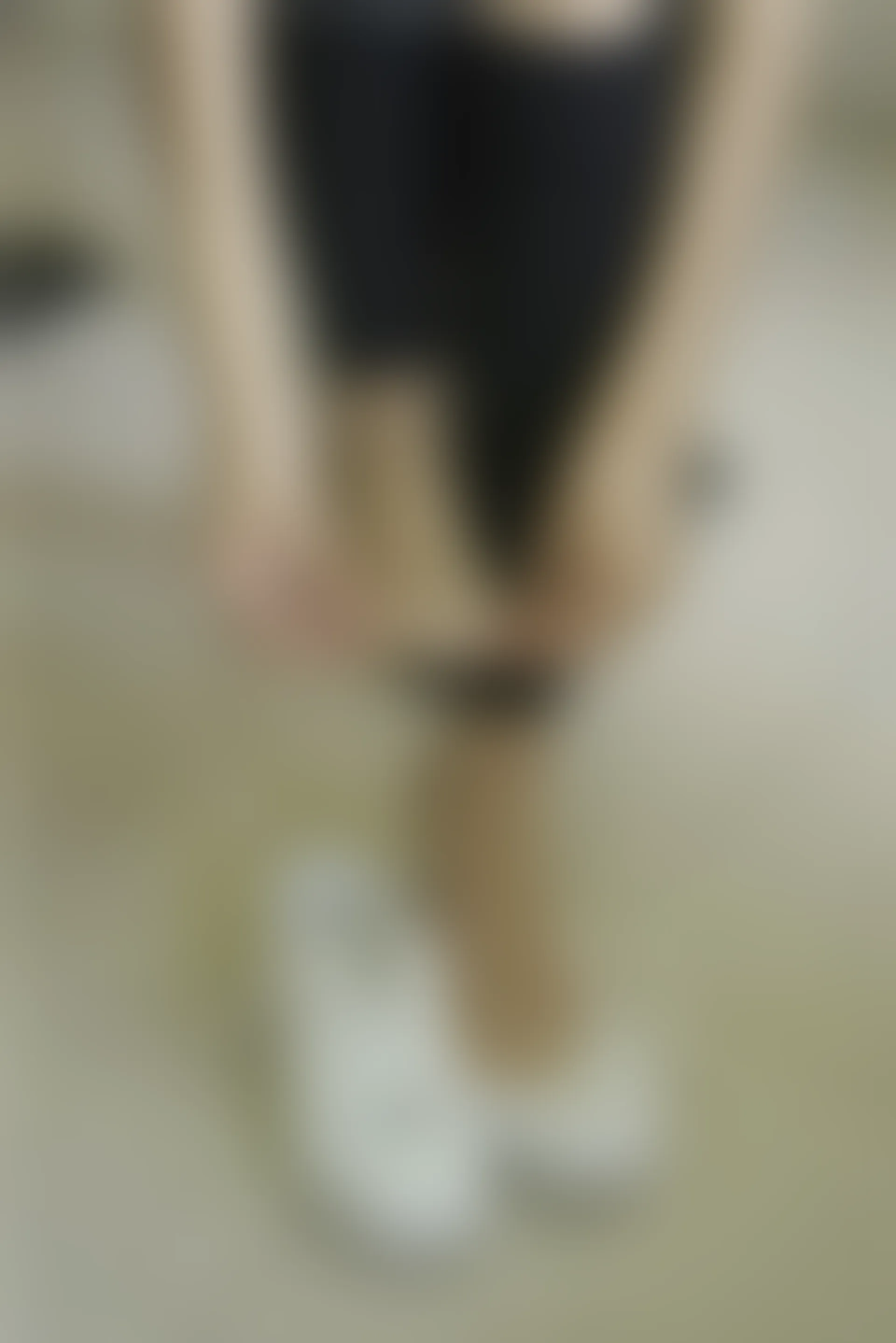 初夏女神 NO.067 依依 邻家女孩-毕业季[140P+1V／6.94GB]