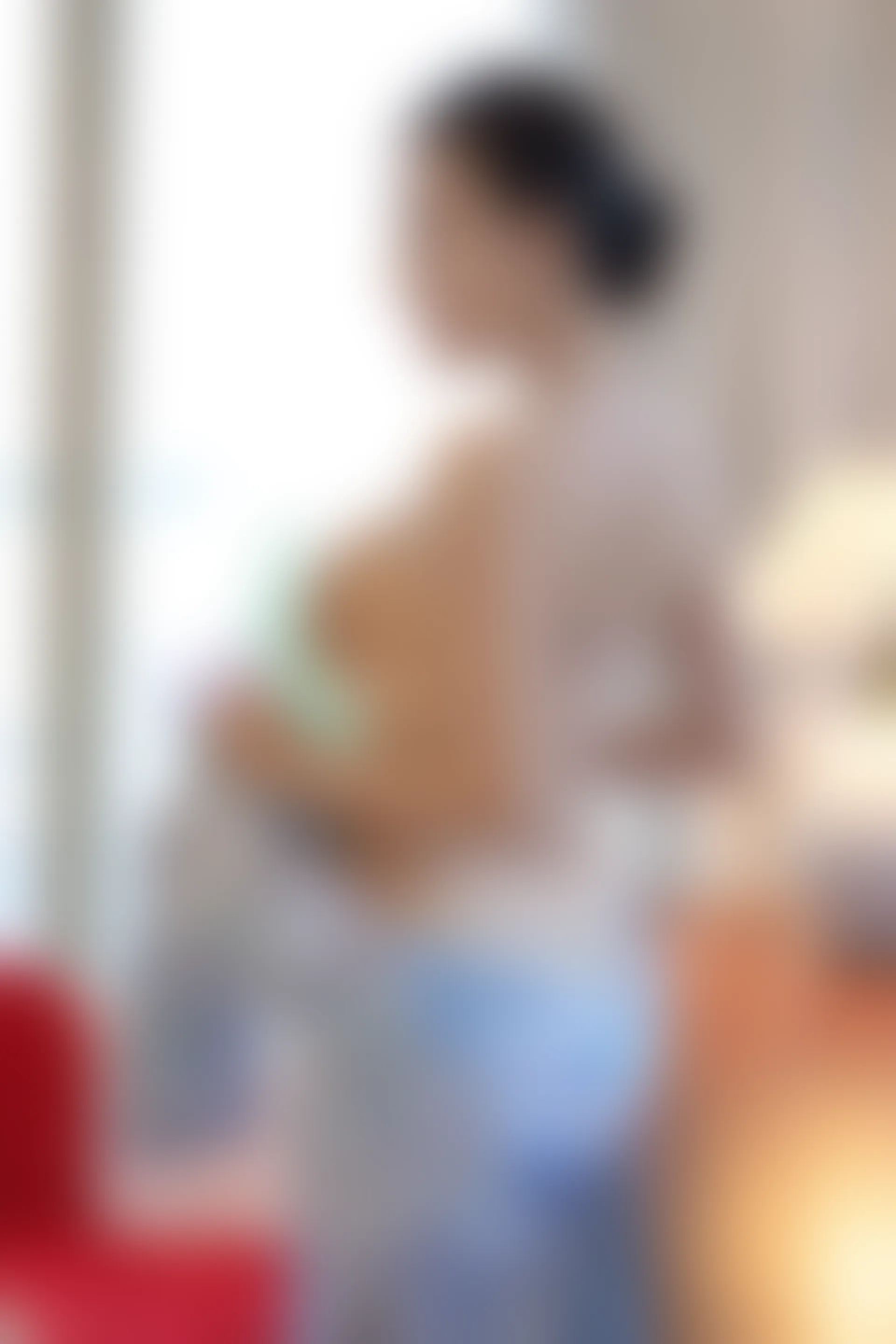 XiuRen秀人网 2022.02.21 No.4613 艾静香 三亚旅拍[41+1P 355MB]