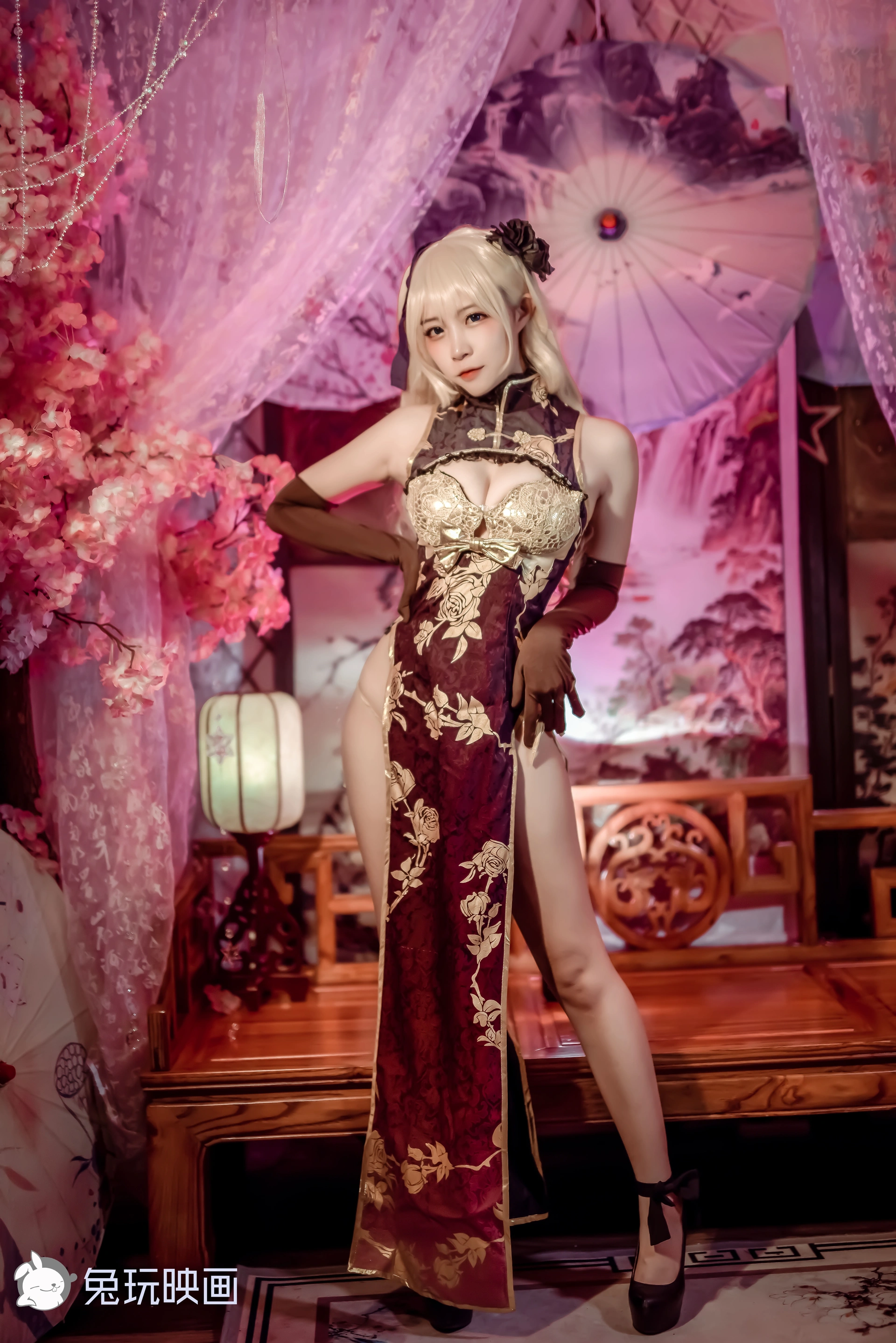 C11.006 旗袍金莲和李瓶儿 [40P-328MB]