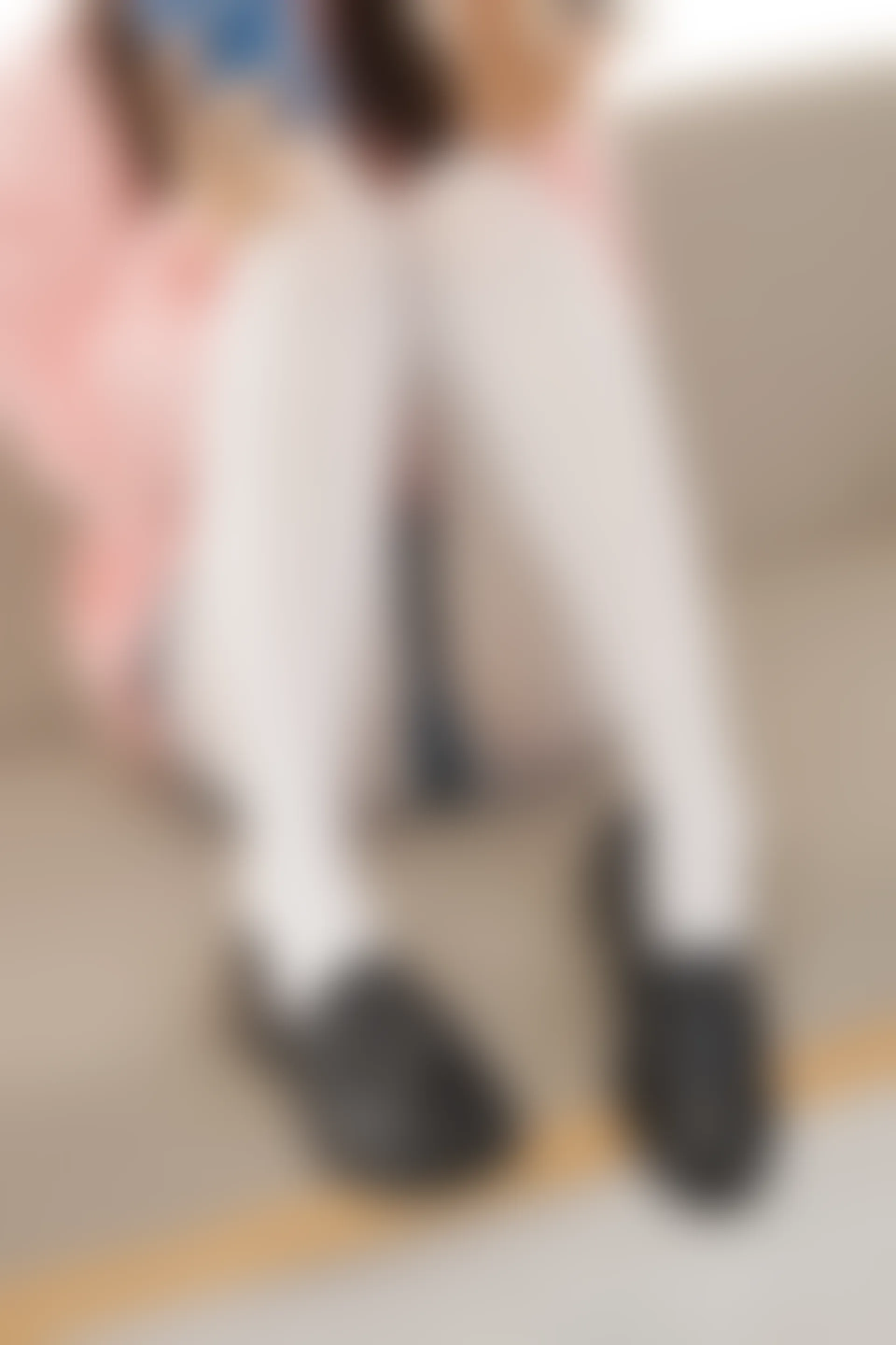 紧急企划 VOL.012 [98P1V-1.19G] 一只喵喵梓一只喵喵梓, 可爱, 白丝, 紧急企划, 美腿, 美足, 超短裙, 黑丝