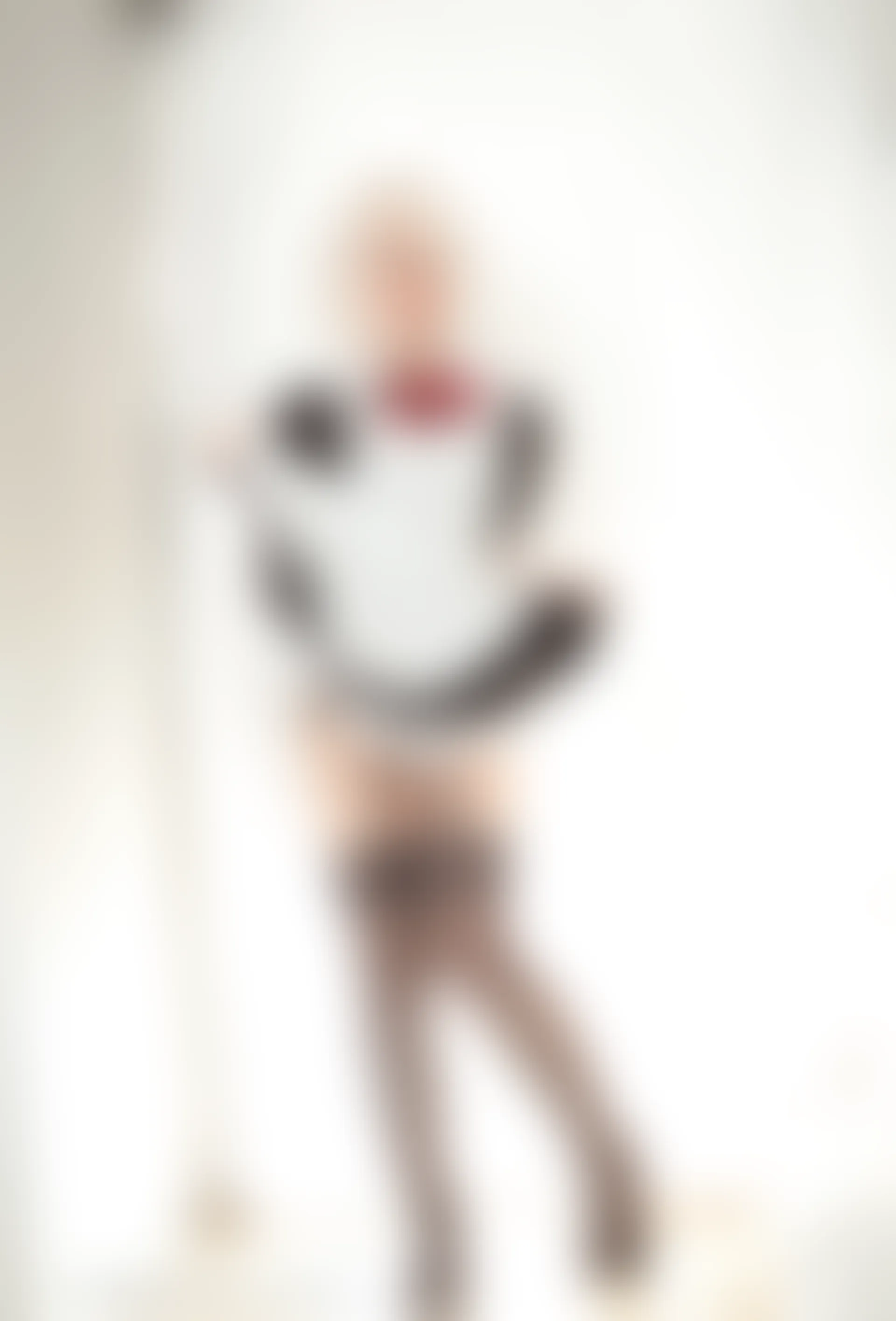 轻兰映画 Grand.019 黑丝女仆 [63P1V-777.5MB]女仆, 美腿, 美足, 轻兰映画, 黑丝