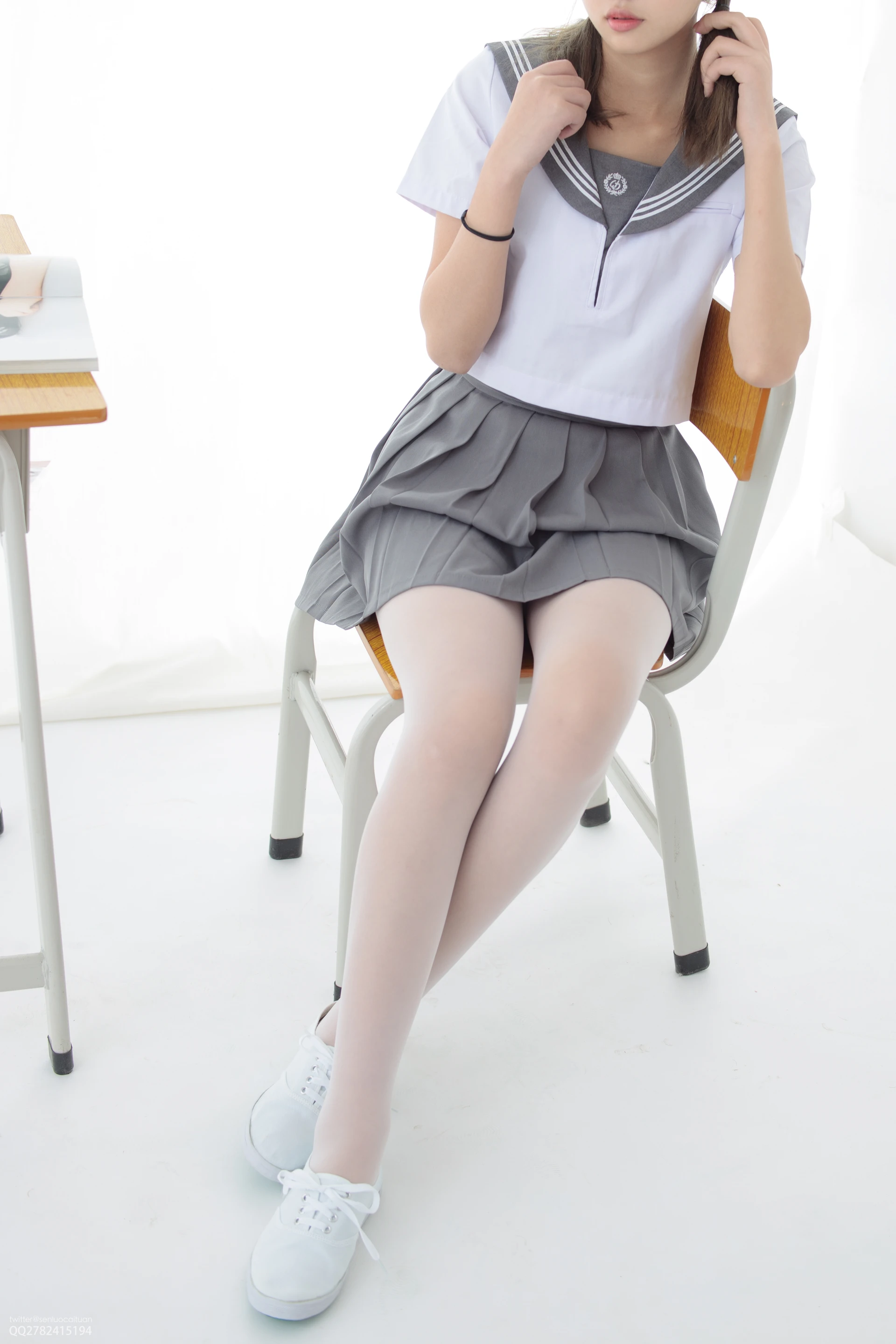JKFUN-039 白丝网鞋合辑 2-1 芝士 [56P1V-1.94G]JKFUN, 可爱, 森萝财团, 白丝, 美腿, 芝士