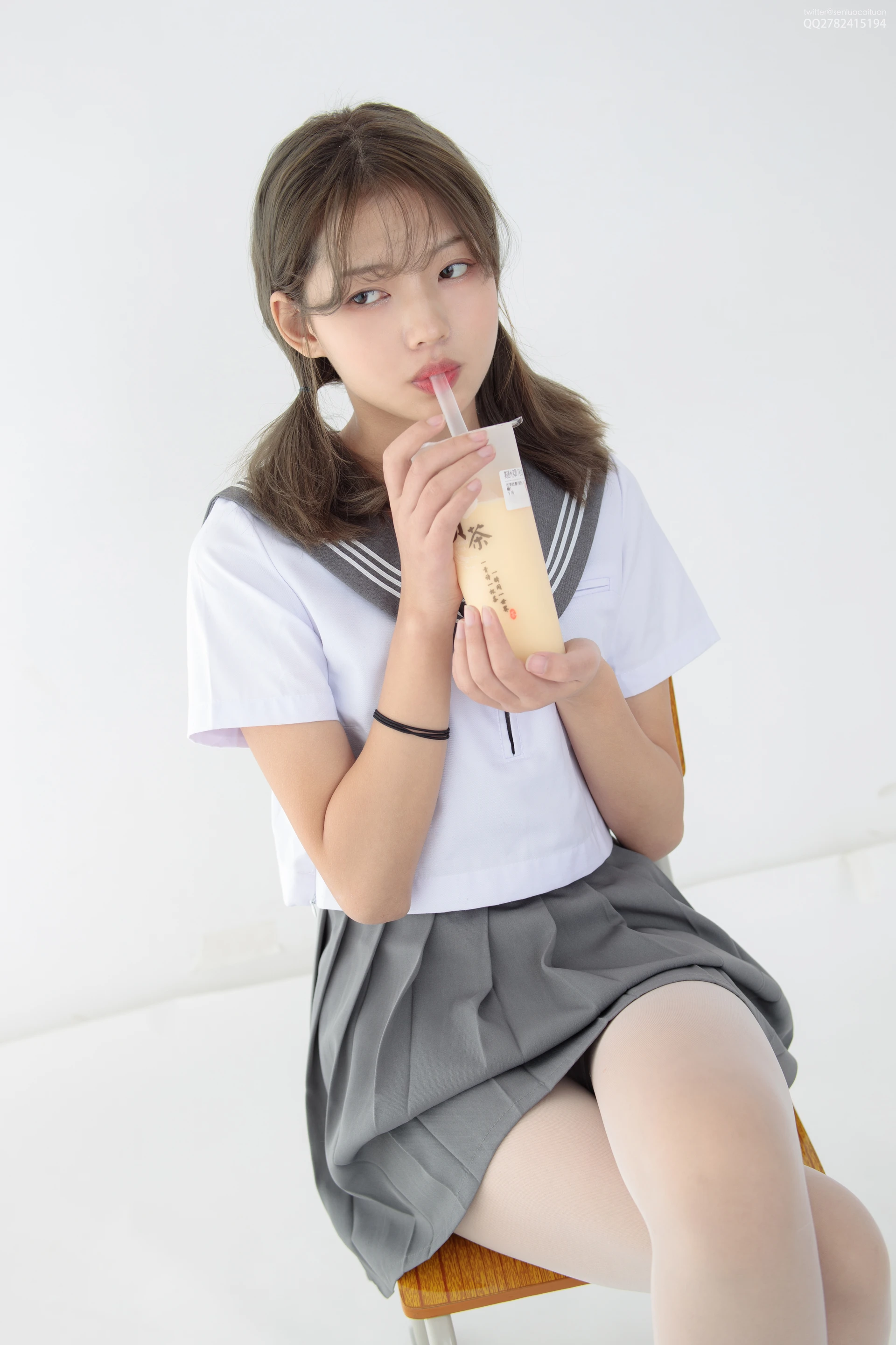 JKFUN-039 白丝网鞋合辑 2-1 芝士 [56P1V-1.94G]JKFUN, 可爱, 森萝财团, 白丝, 美腿, 芝士