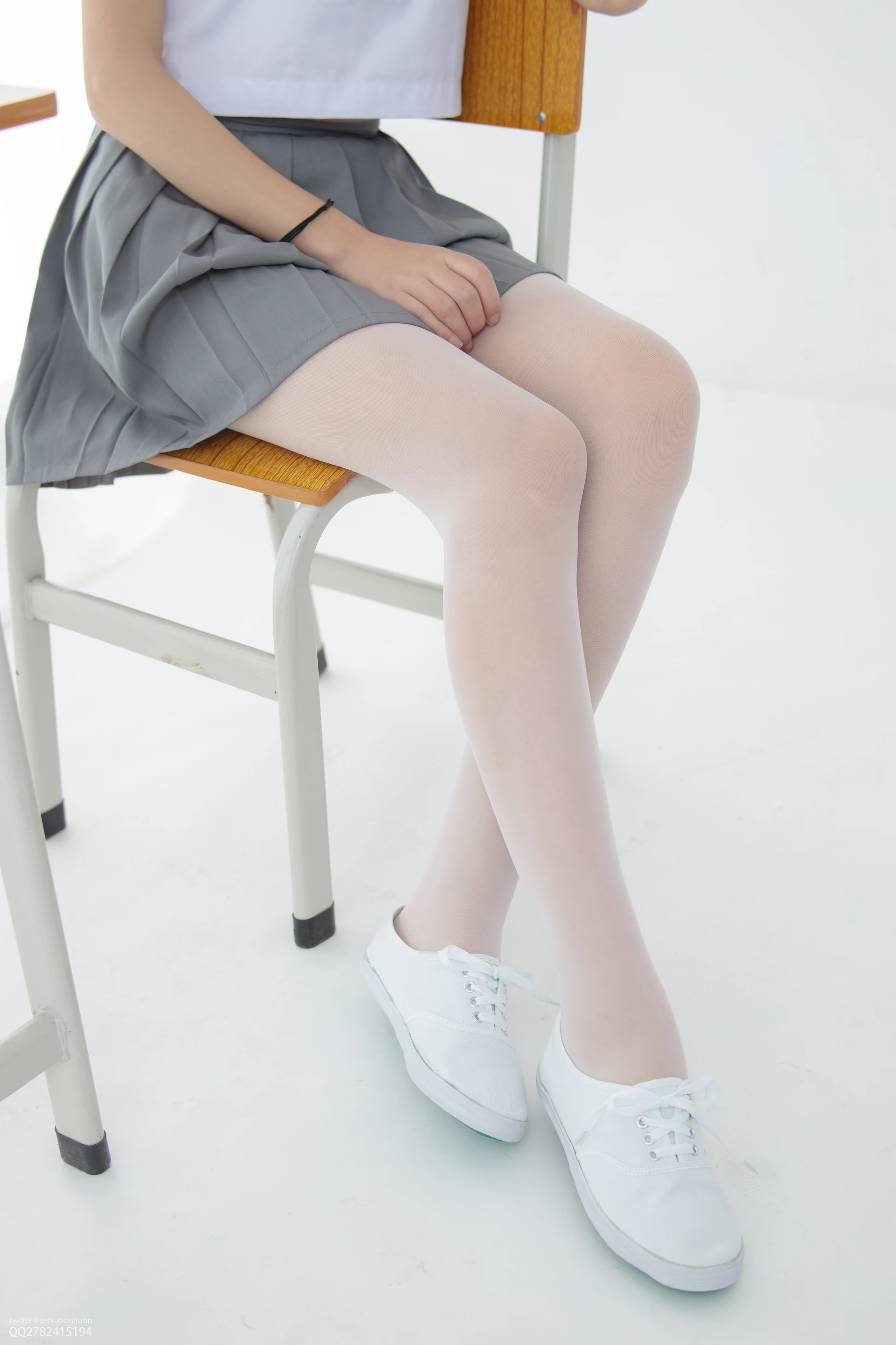 JKFUN-039 白丝网鞋合辑 2-1 芝士 [56P1V-1.94G]JKFUN, 可爱, 森萝财团, 白丝, 美腿, 芝士
