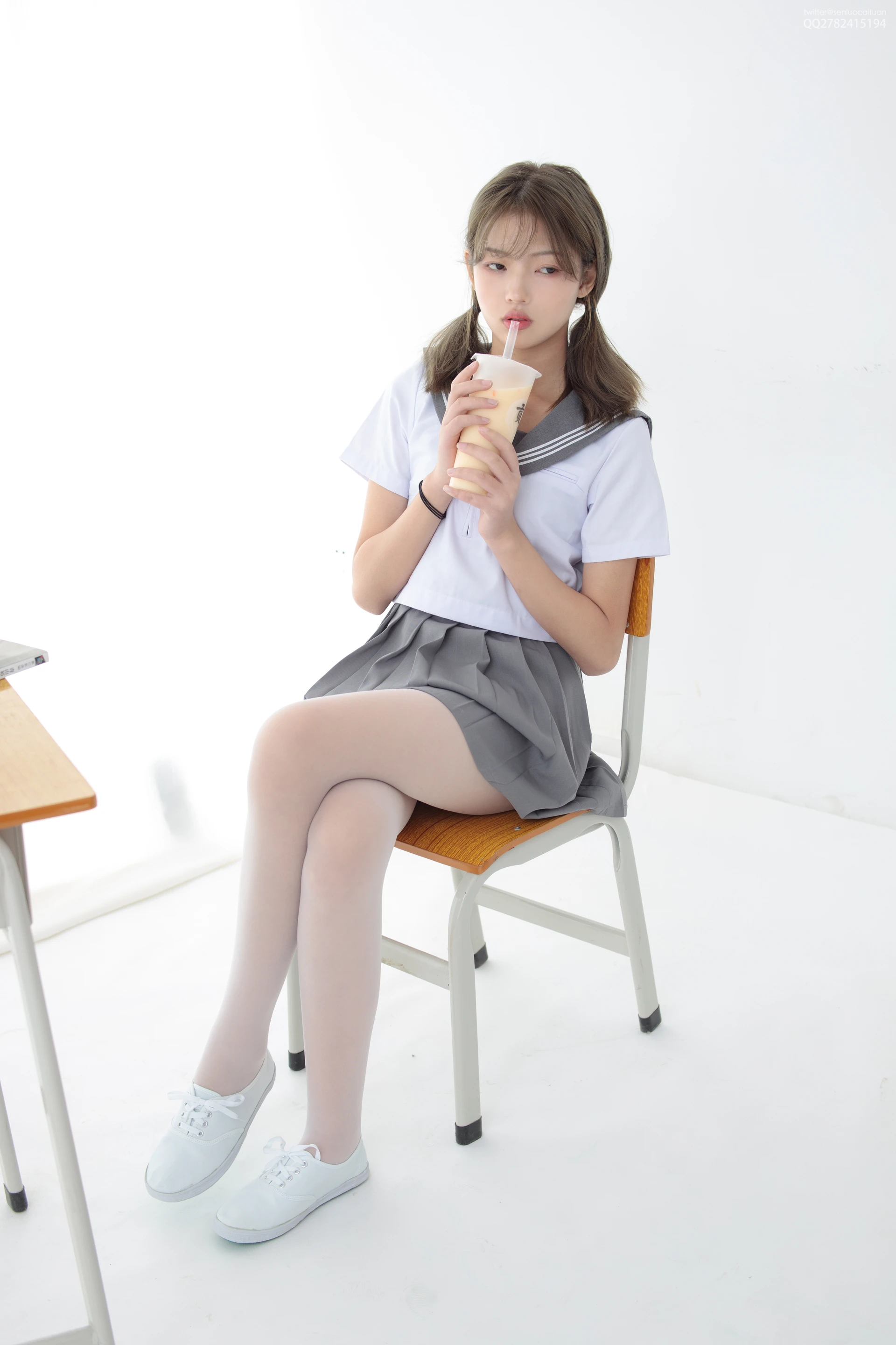 JKFUN-039 白丝网鞋合辑 2-1 芝士 [56P1V-1.94G]JKFUN, 可爱, 森萝财团, 白丝, 美腿, 芝士