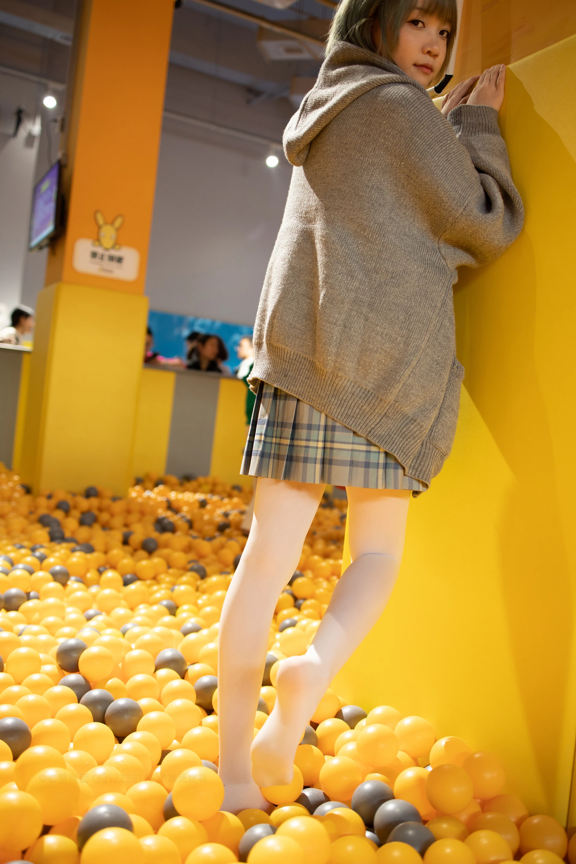 森萝财团 X-047-DZ [141P1V-2.84G]Aika, 可爱, 森萝财团, 白丝, 美腿