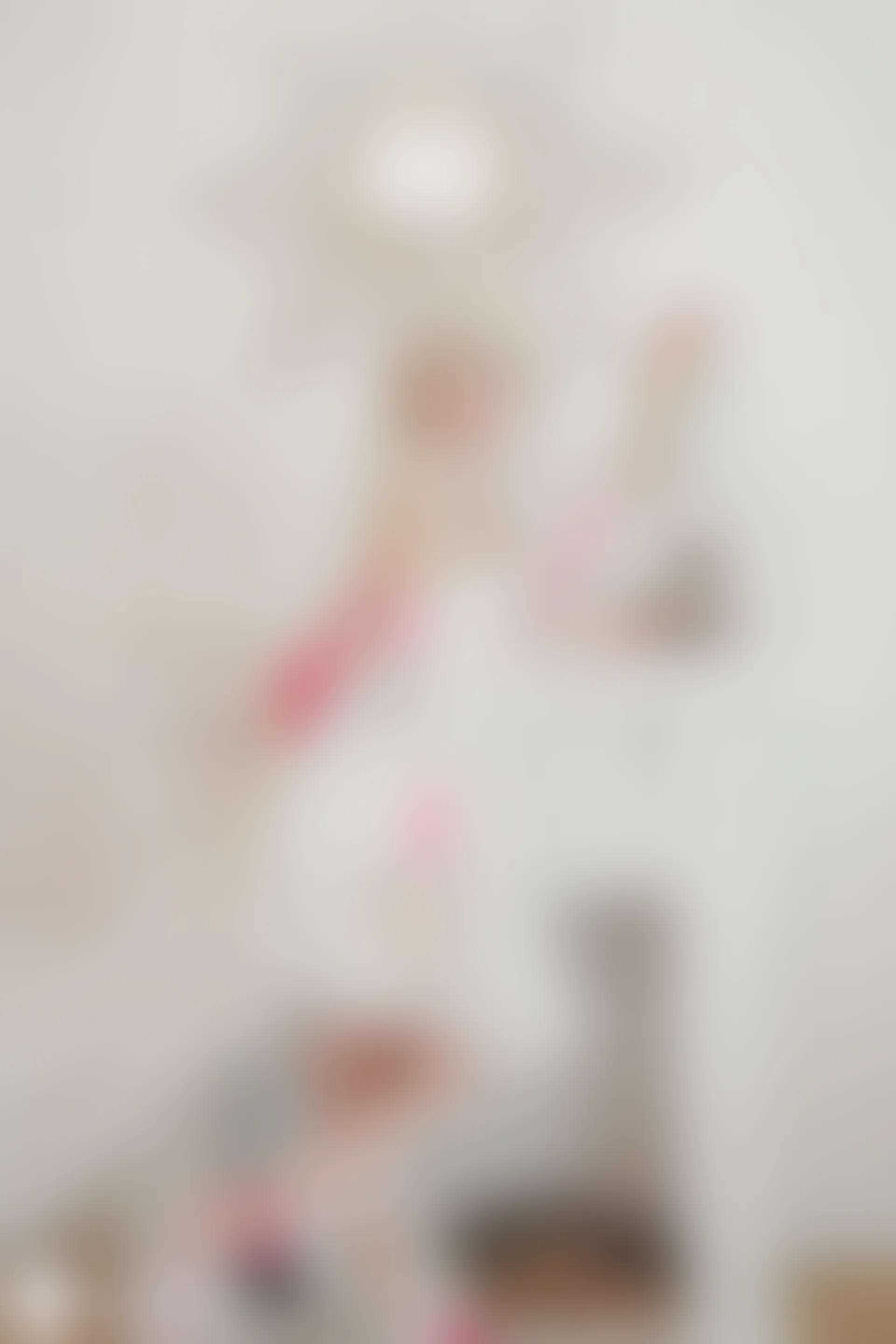 C46.006 巧克力天使和露背毛衣 [40P-473MB]