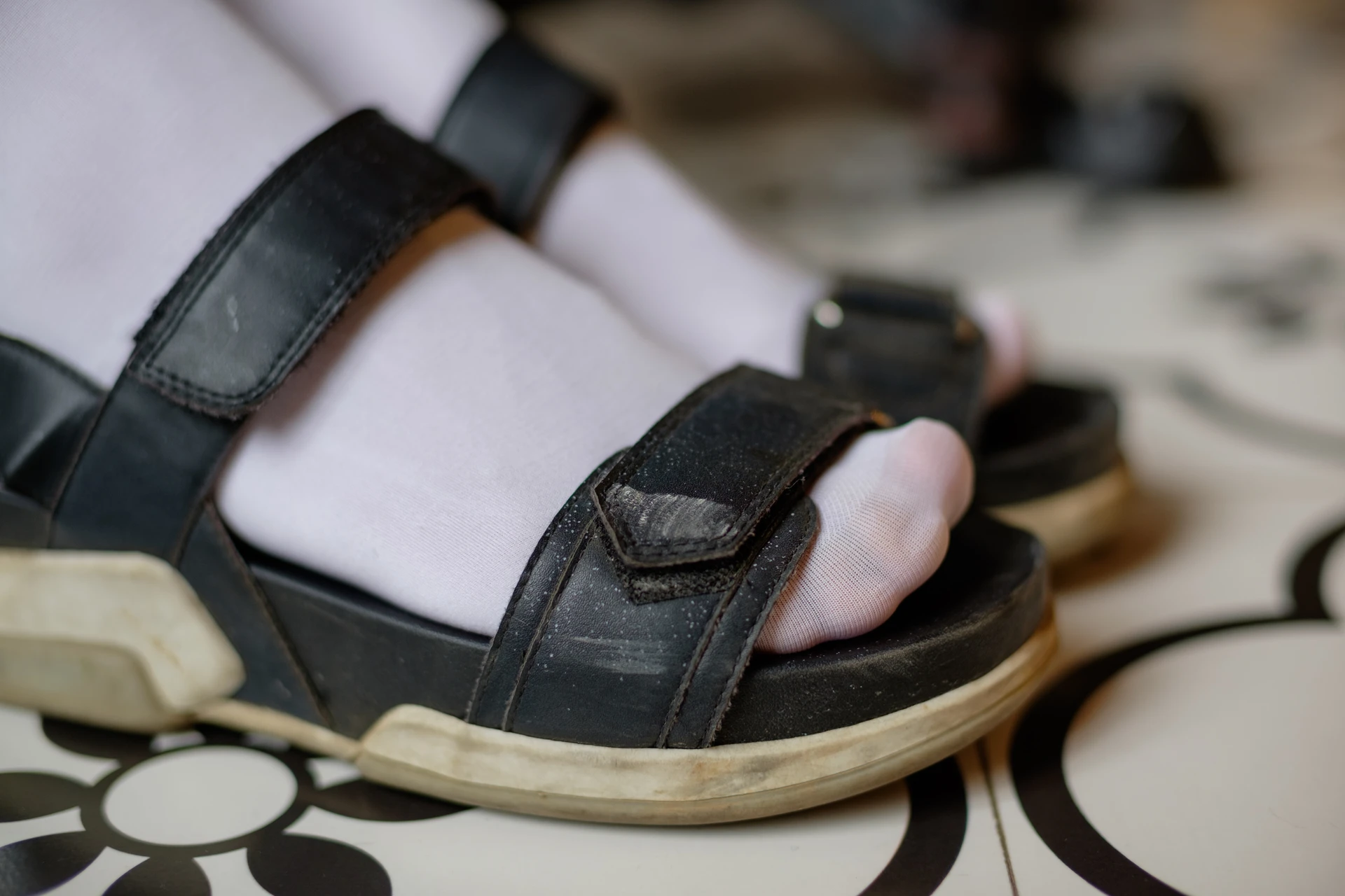 萝财团 FREE-001 [59P-294M] 标签：森萝财团, 白丝