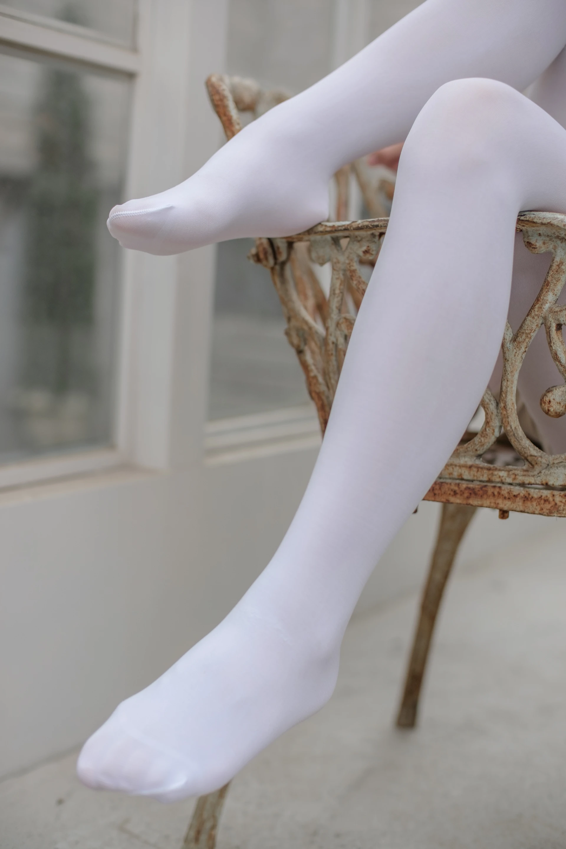 萝财团 FREE-001 [59P-294M] 标签：森萝财团, 白丝