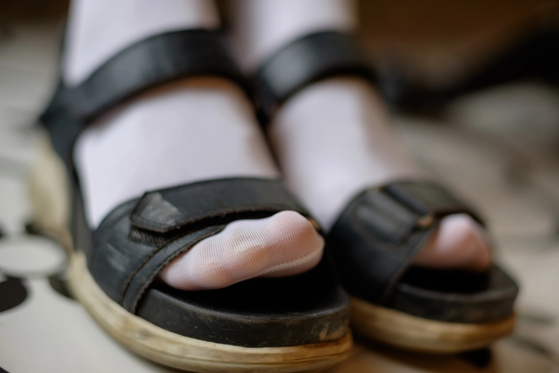 萝财团 FREE-001 [59P-294M] 标签：森萝财团, 白丝