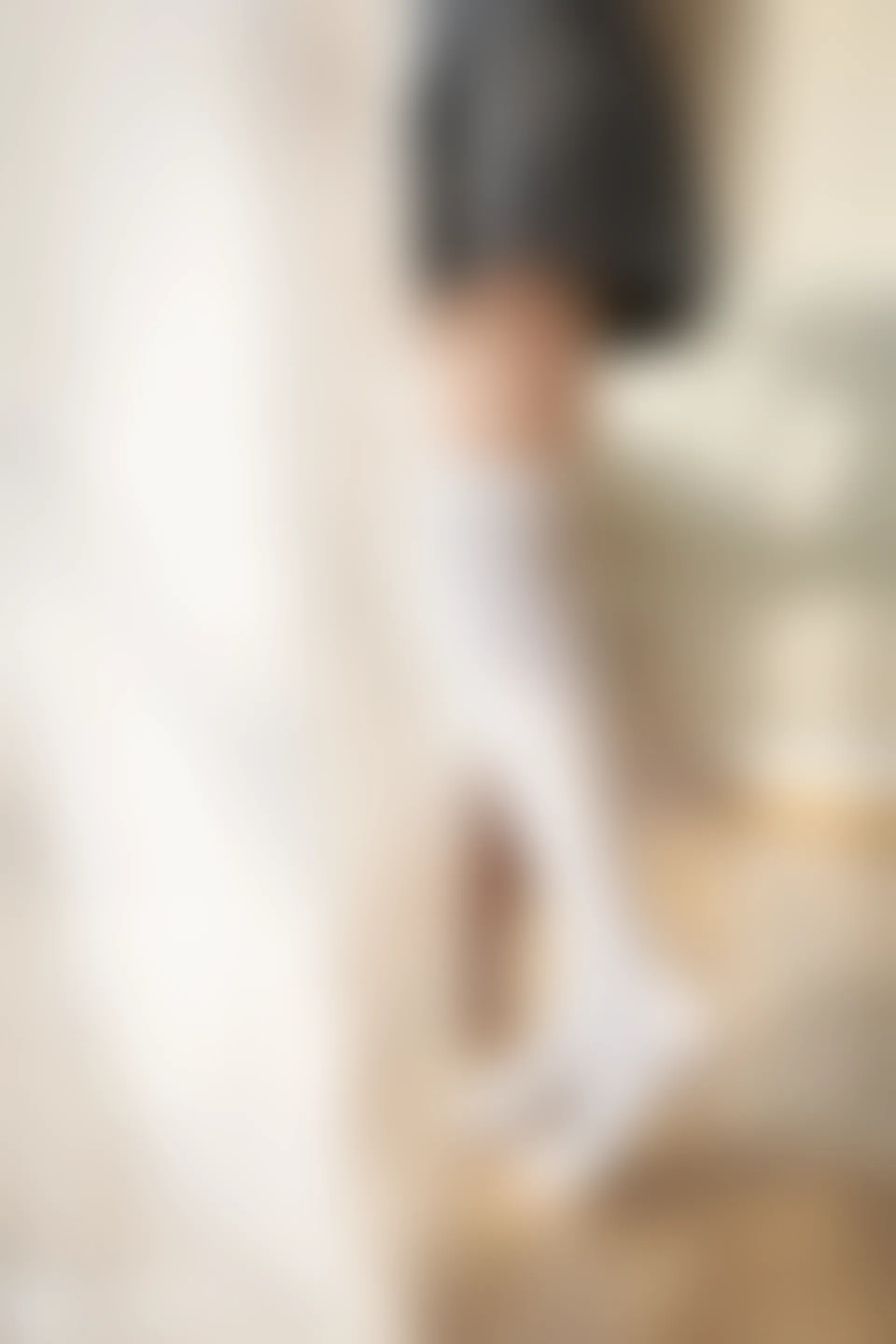 C43.003 黄昏里的白丝 [40P-81MB]