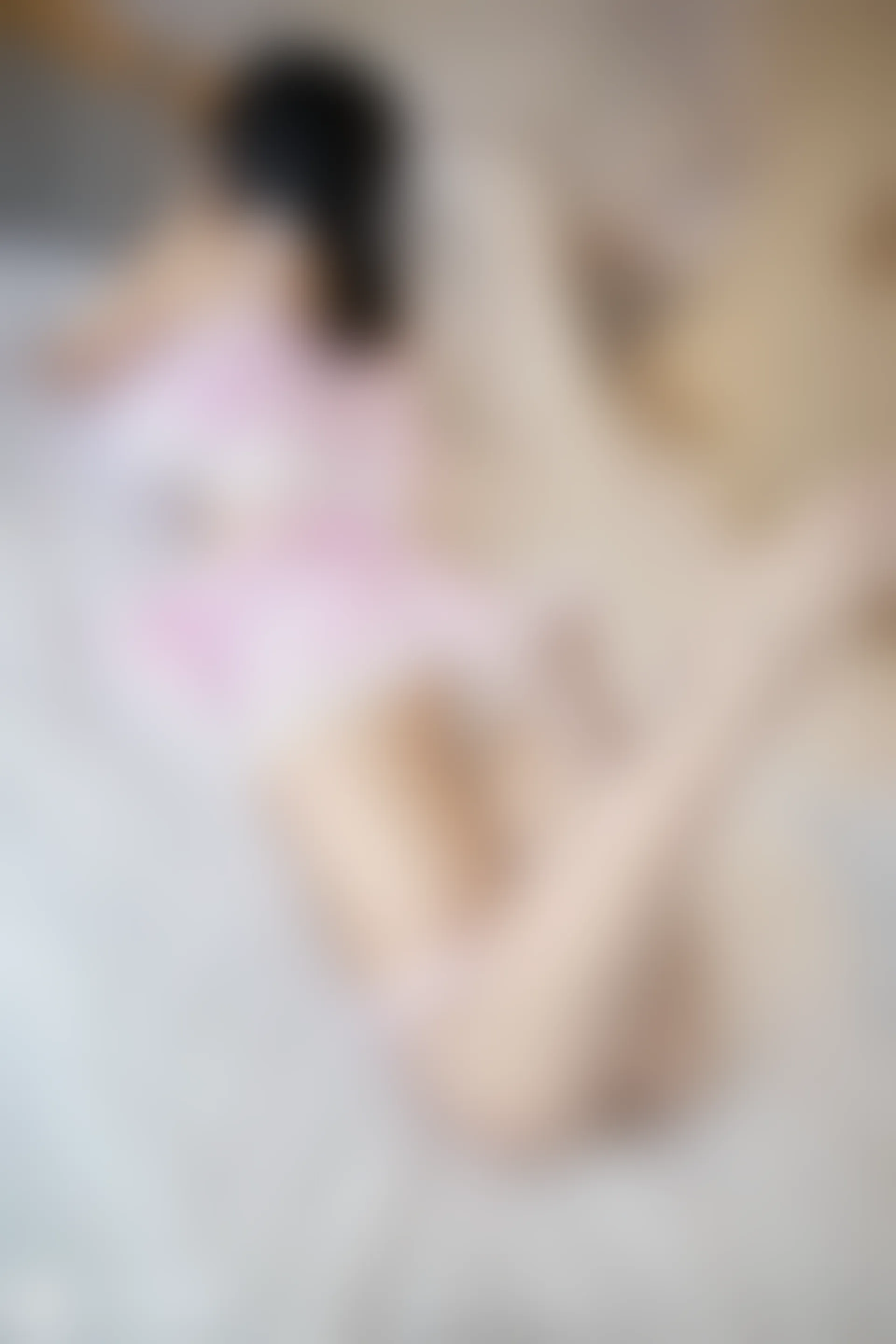 C42.003 粉色睡衣和丝袜 [39P-311MB]