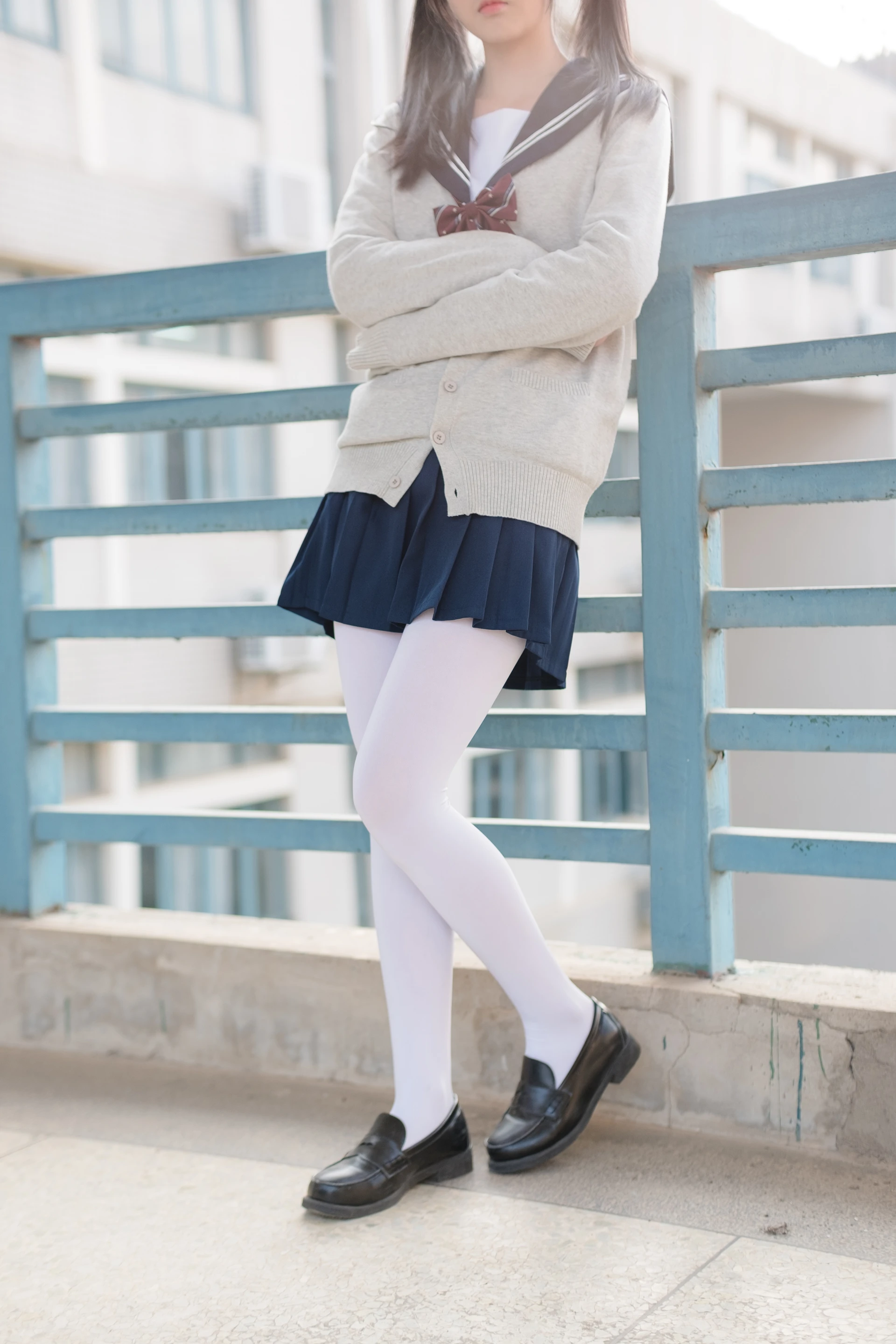 森萝财团 SSR-004 [98P-555M]校服, 森萝财团, 白丝
