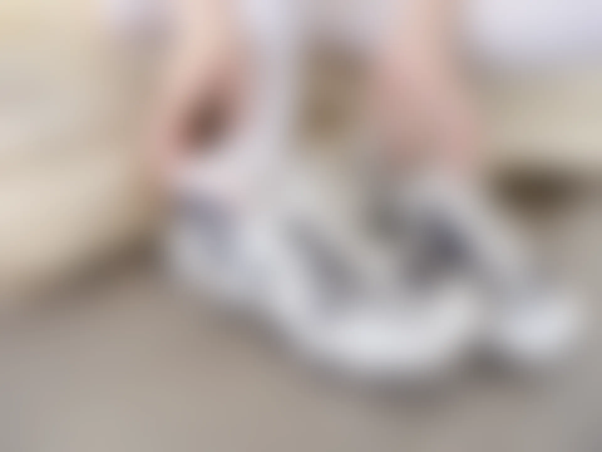 森萝财团 小樱-03E 4K 白丝短裙 [121P1V-6.4GB]