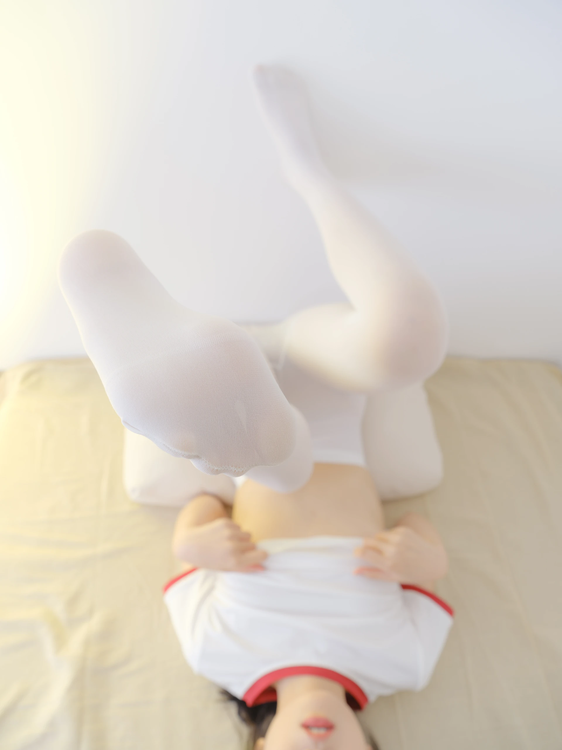 森萝财团 小樱-03E 4K 白丝短裙 [121P1V-6.4GB]