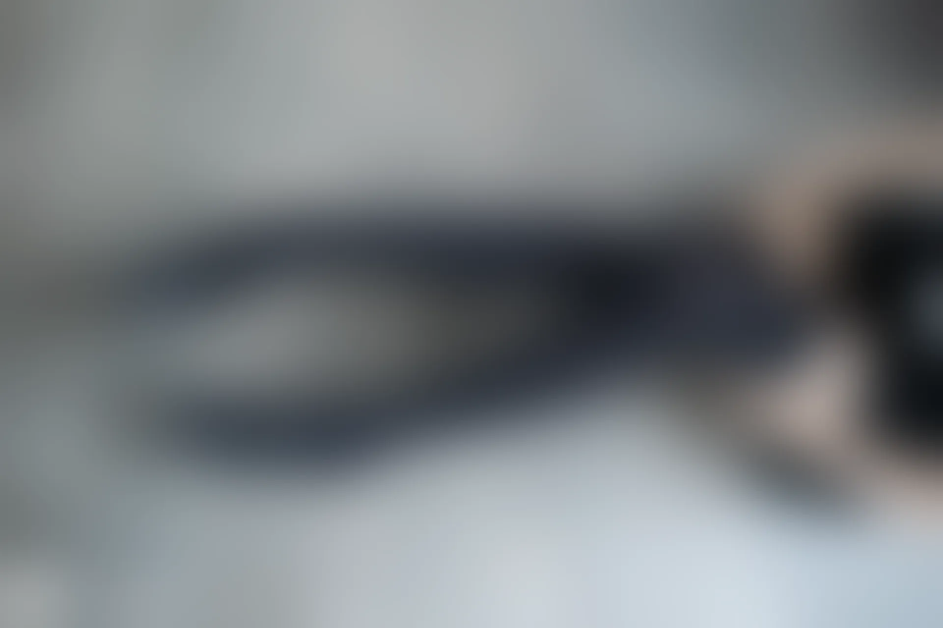 C46.005 黑色绝对领域 [39P-92MB]