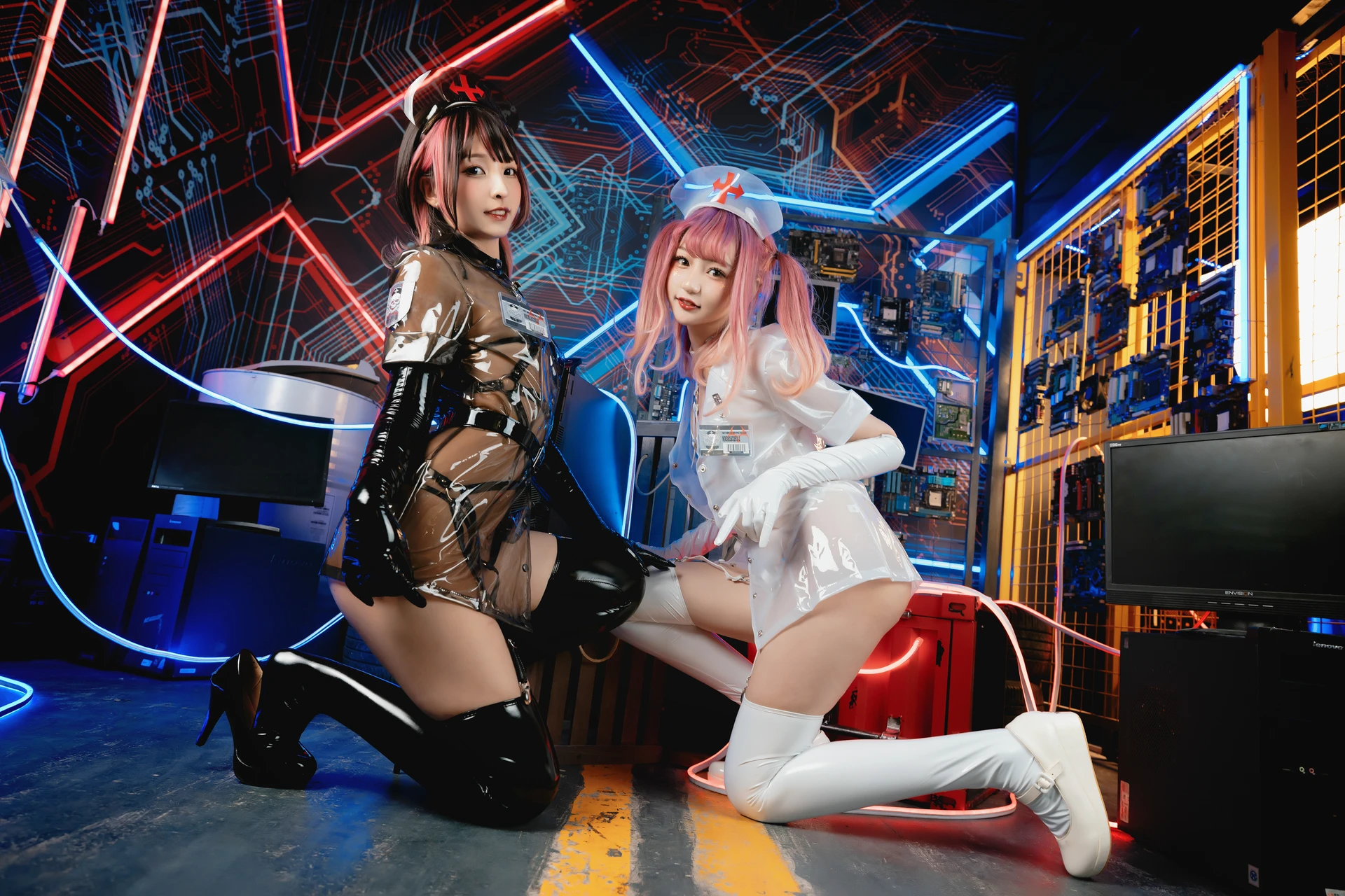 神楽坂真冬 第三季 序号1：《無色哲学》透明黑白护士双人 [150P3V-825MB]内衣, 双马尾, 护士, 神楽坂真冬, 美腿, 美足