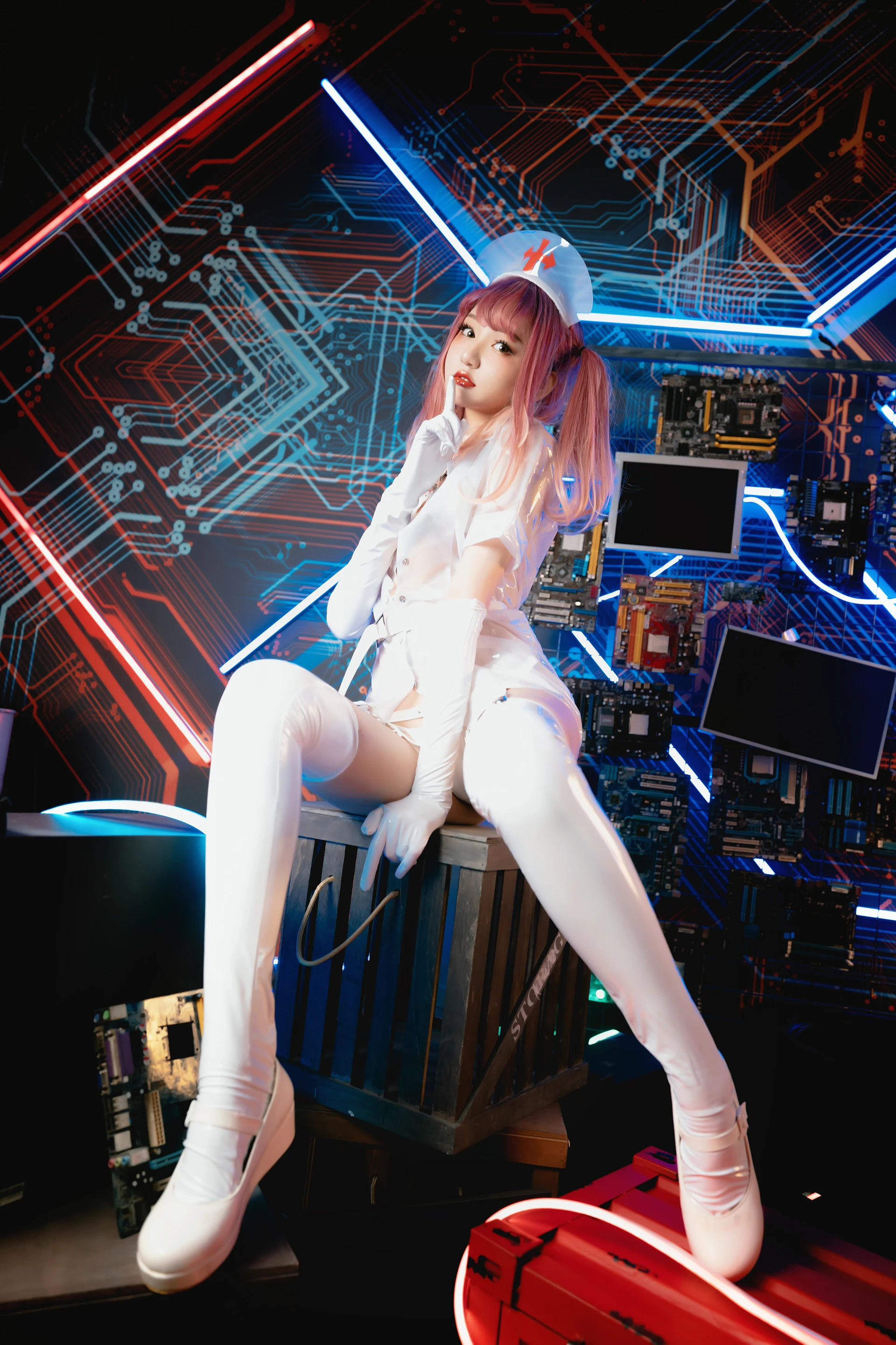 神楽坂真冬 第三季 序号1：《無色哲学》透明黑白护士双人 [150P3V-825MB]内衣, 双马尾, 护士, 神楽坂真冬, 美腿, 美足