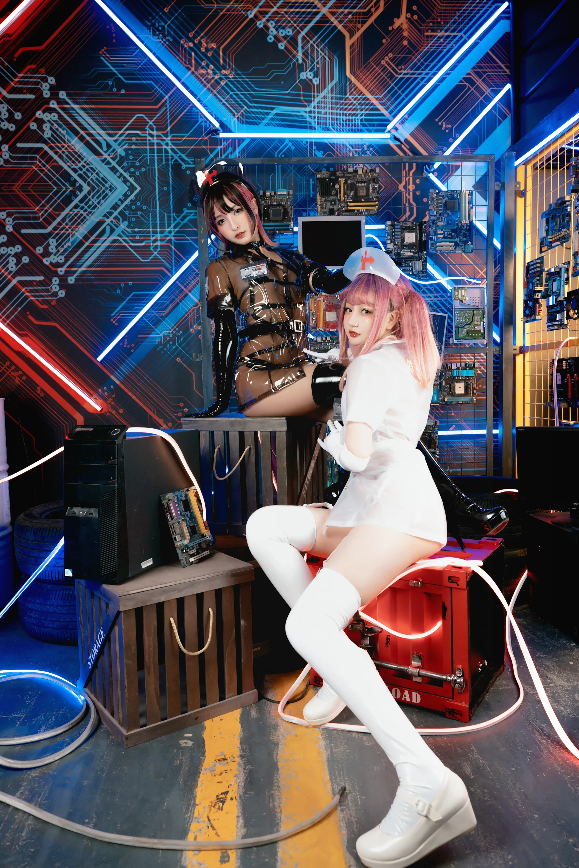 神楽坂真冬 第三季 序号1：《無色哲学》透明黑白护士双人 [150P3V-825MB]内衣, 双马尾, 护士, 神楽坂真冬, 美腿, 美足