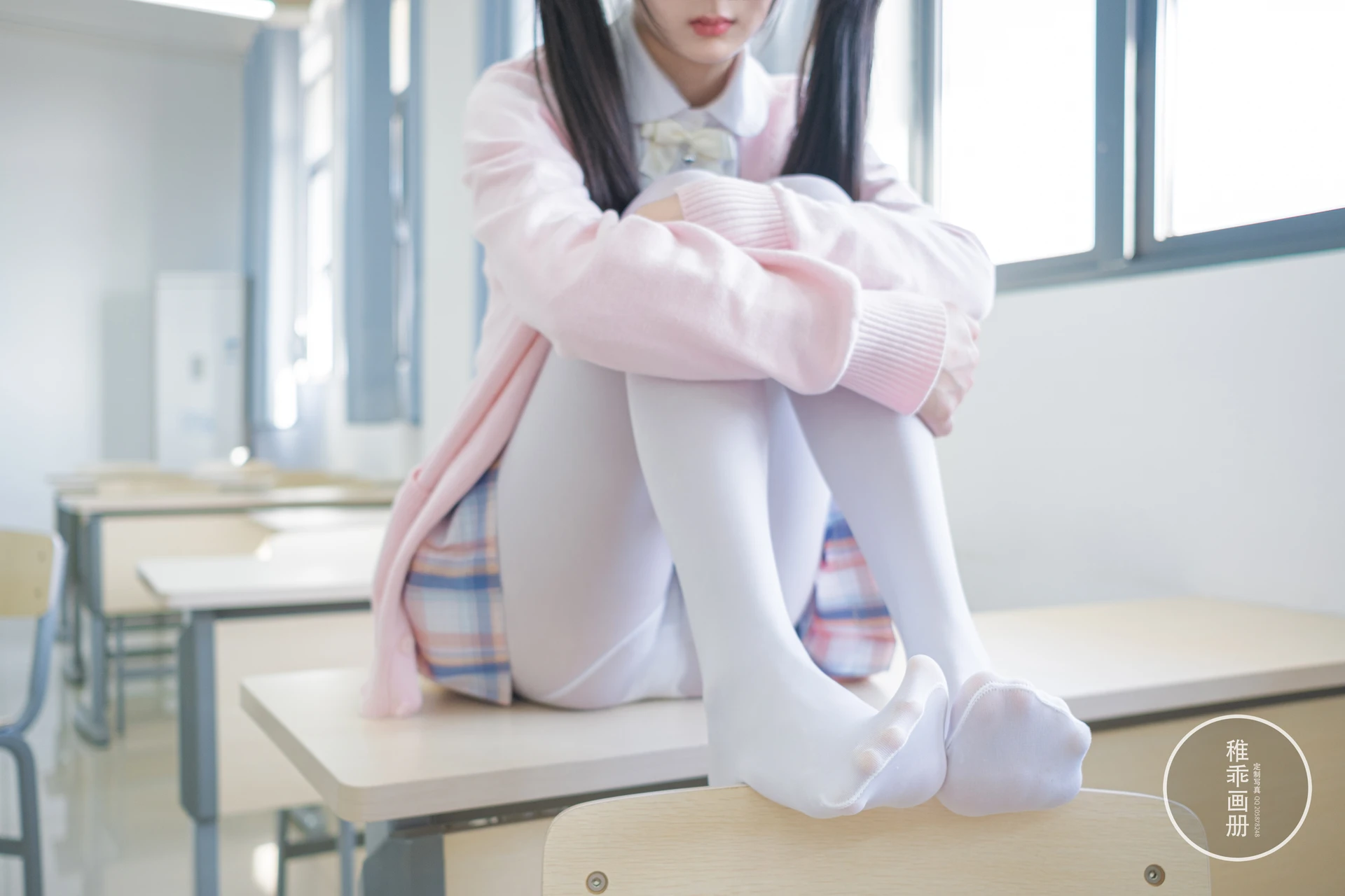 稚乖画册 晴空-04 赤西夜夜 双马尾白丝JK制服 [63P1V-821MB]JK, JK制服, 双马尾, 可爱, 晴空, 白丝, 稚乖画册, 美腿, 美足, 赤西夜夜