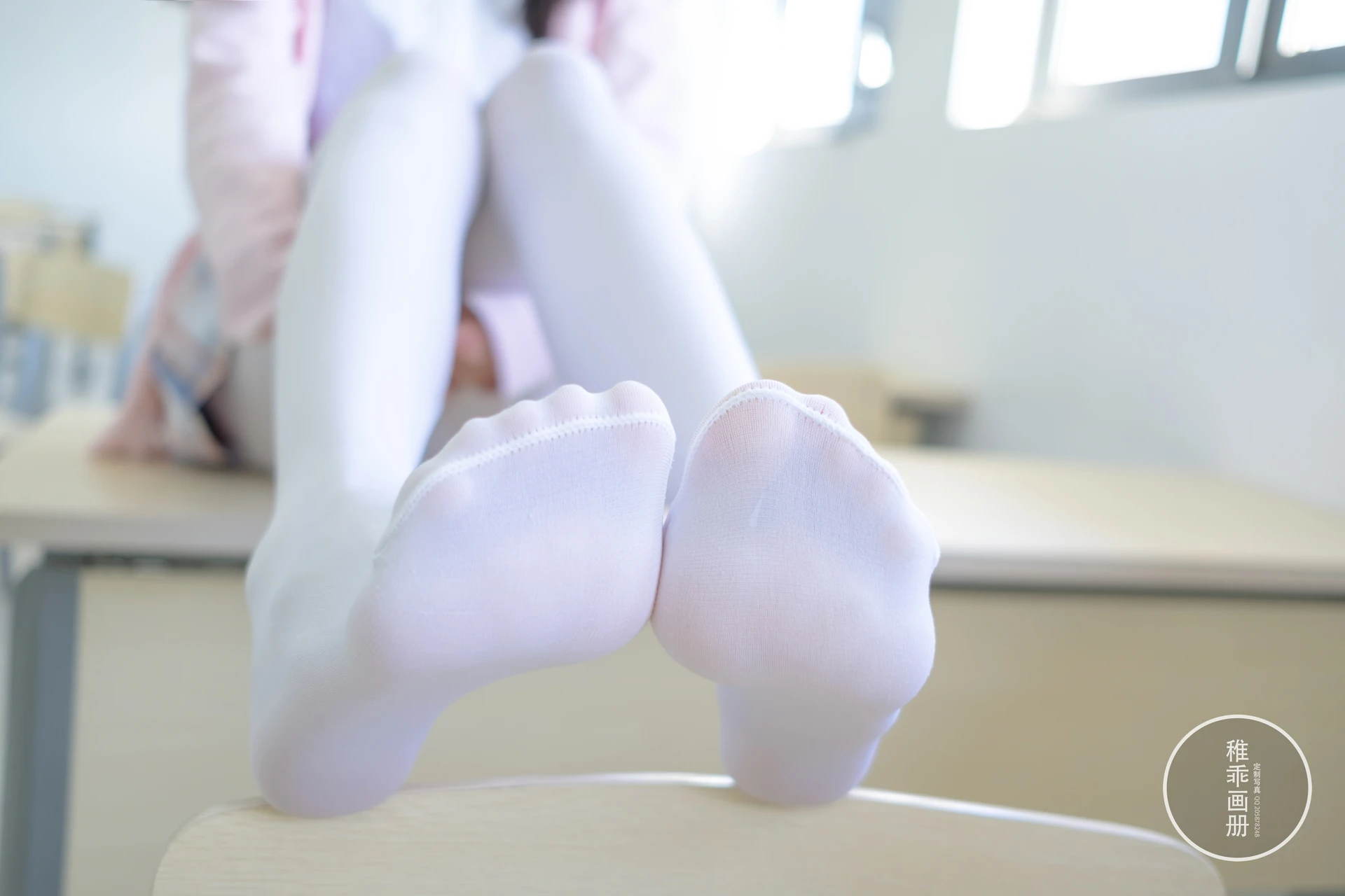 稚乖画册 晴空-04 赤西夜夜 双马尾白丝JK制服 [63P1V-821MB]JK, JK制服, 双马尾, 可爱, 晴空, 白丝, 稚乖画册, 美腿, 美足, 赤西夜夜