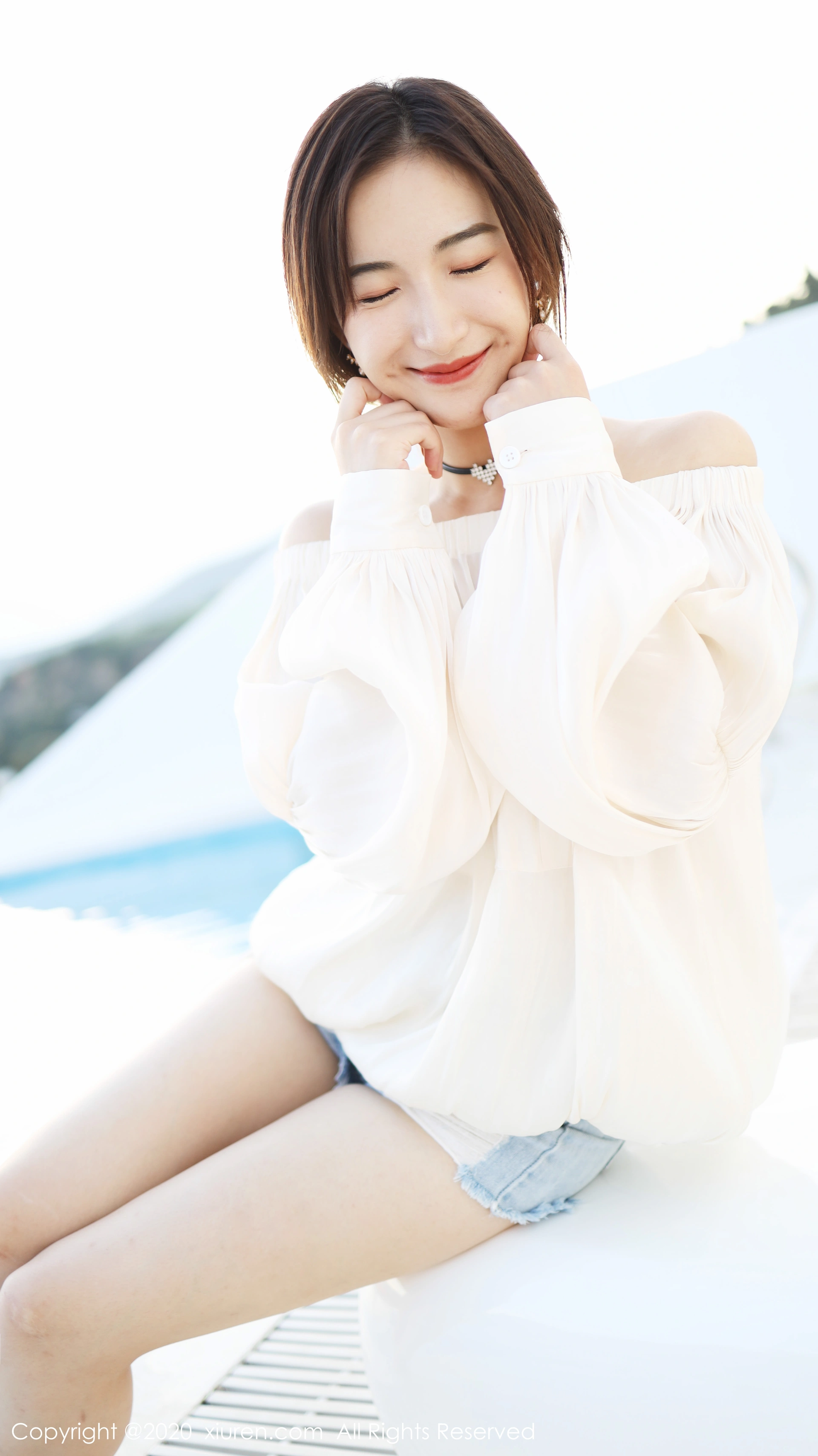 XIUREN秀人网 2020.01.21 NO.1956 艺儿拿铁[42+1P／76.6M]