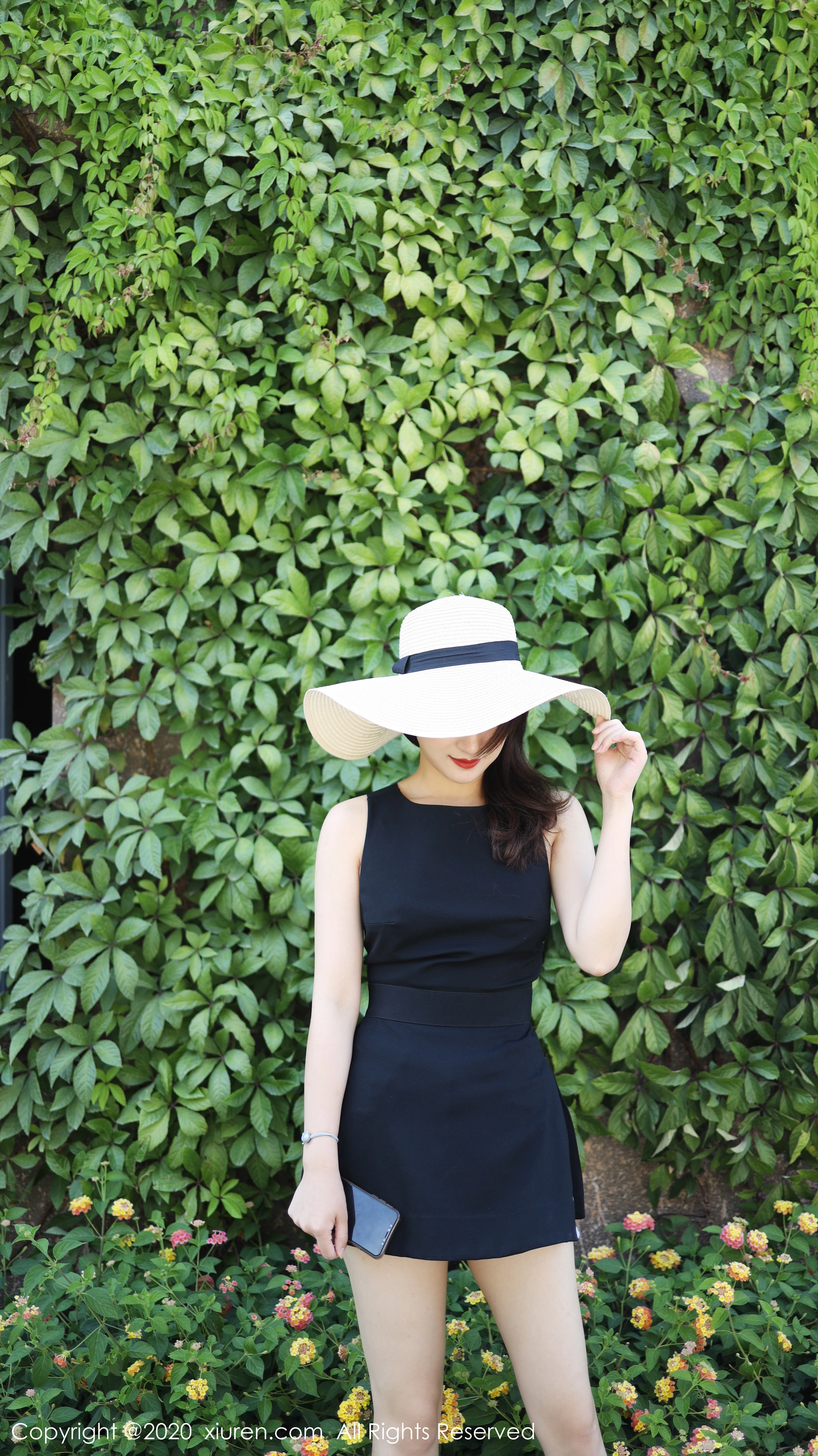 XIUREN秀人网 2020.01.21 NO.1956 艺儿拿铁[42+1P／76.6M]