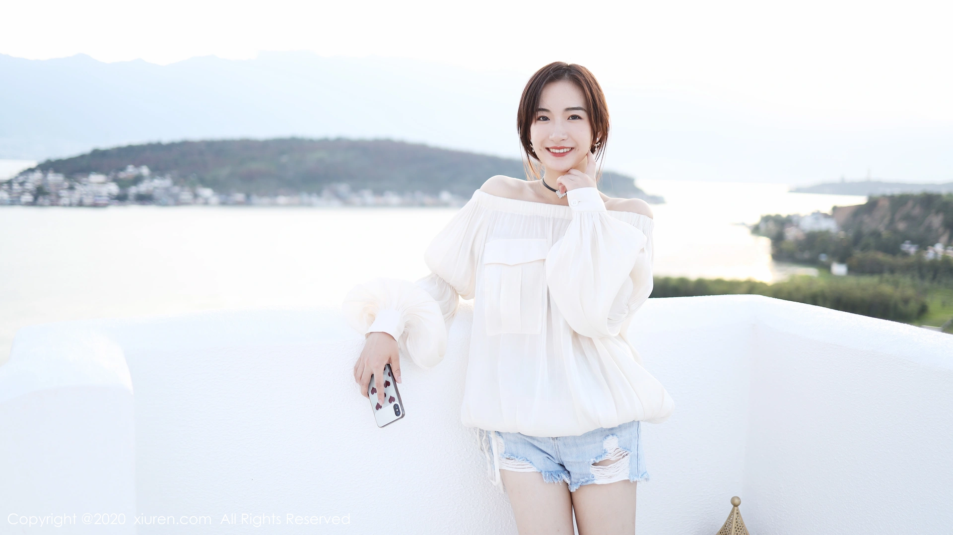 XIUREN秀人网 2020.01.21 NO.1956 艺儿拿铁[42+1P／76.6M]