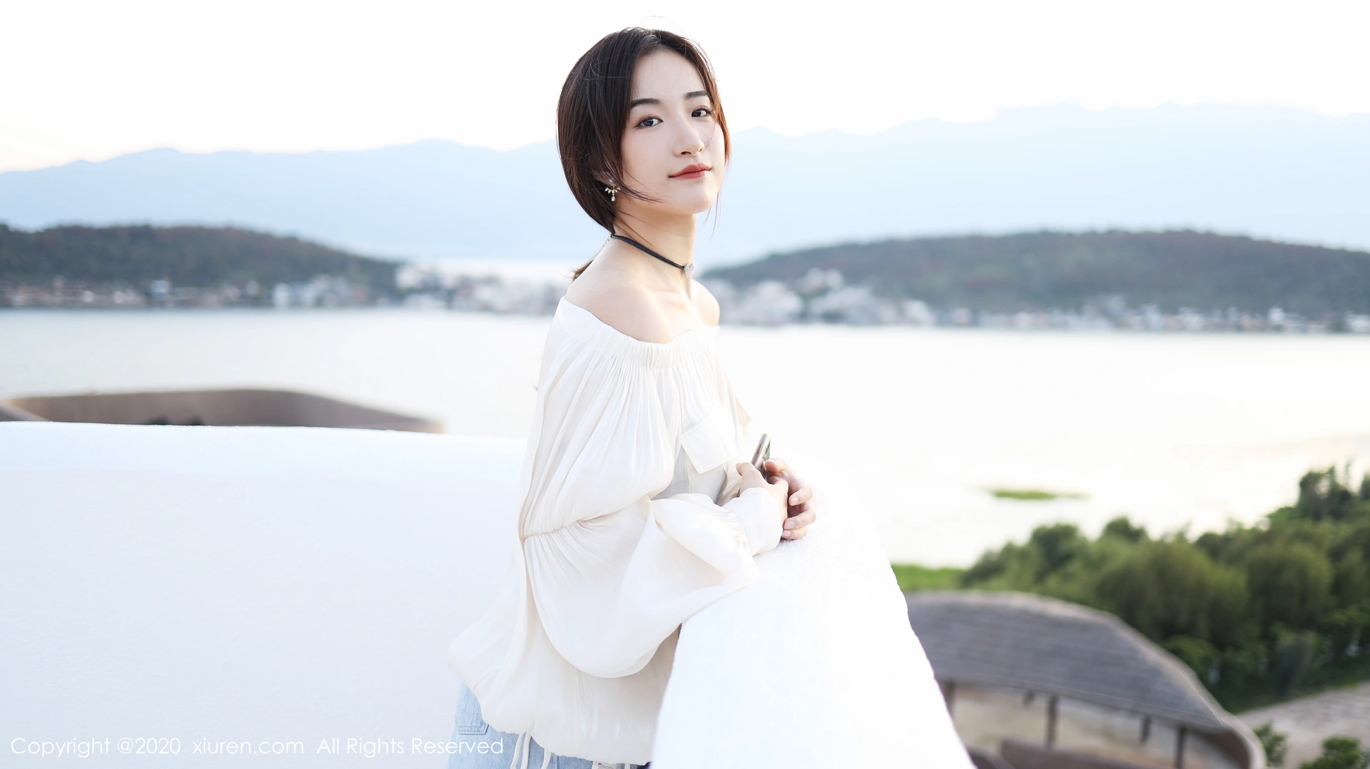 XIUREN秀人网 2020.01.21 NO.1956 艺儿拿铁[42+1P／76.6M]