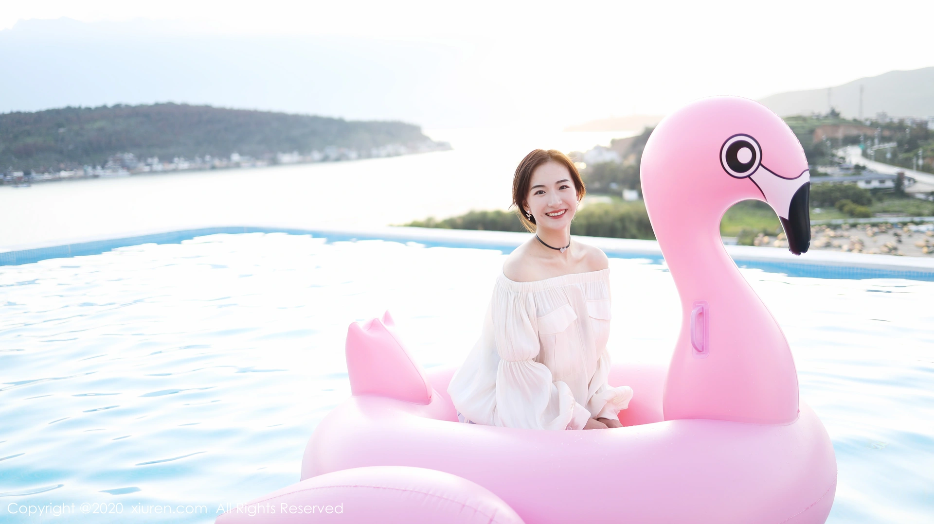 XIUREN秀人网 2020.01.21 NO.1956 艺儿拿铁[42+1P／76.6M]