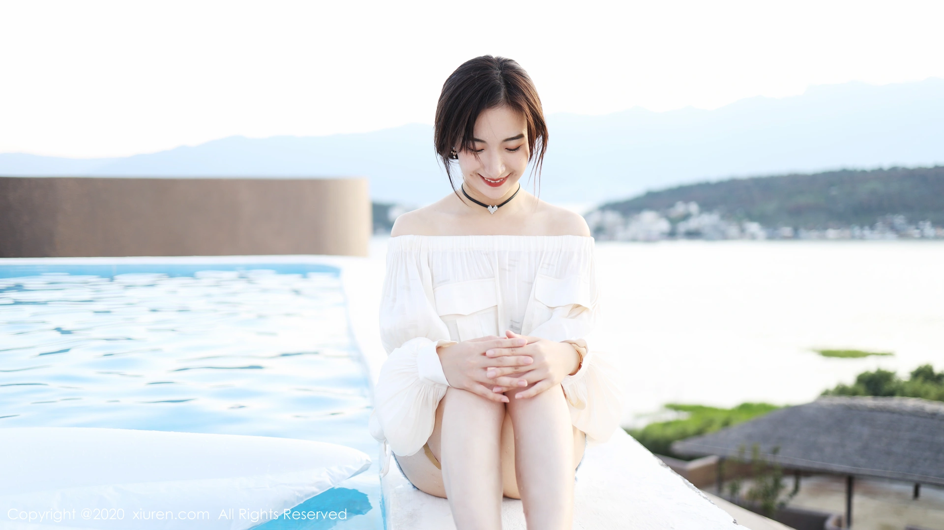 XIUREN秀人网 2020.01.21 NO.1956 艺儿拿铁[42+1P／76.6M]