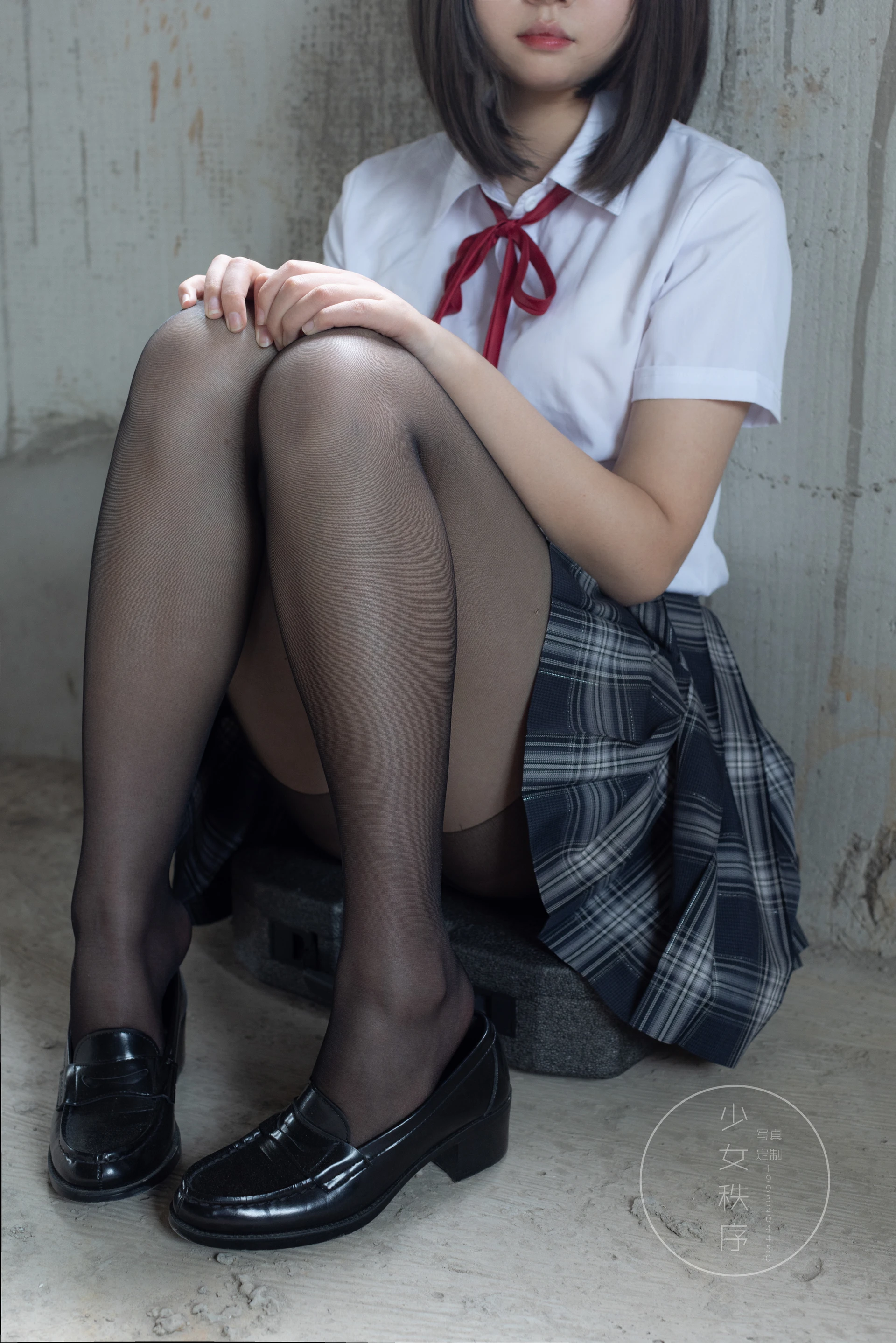少女秩序 GR04L 黑丝JK制服 五一特别期 [73P-1.44GB]JK制服, 少女秩序, 美腿, 美足, 黑丝