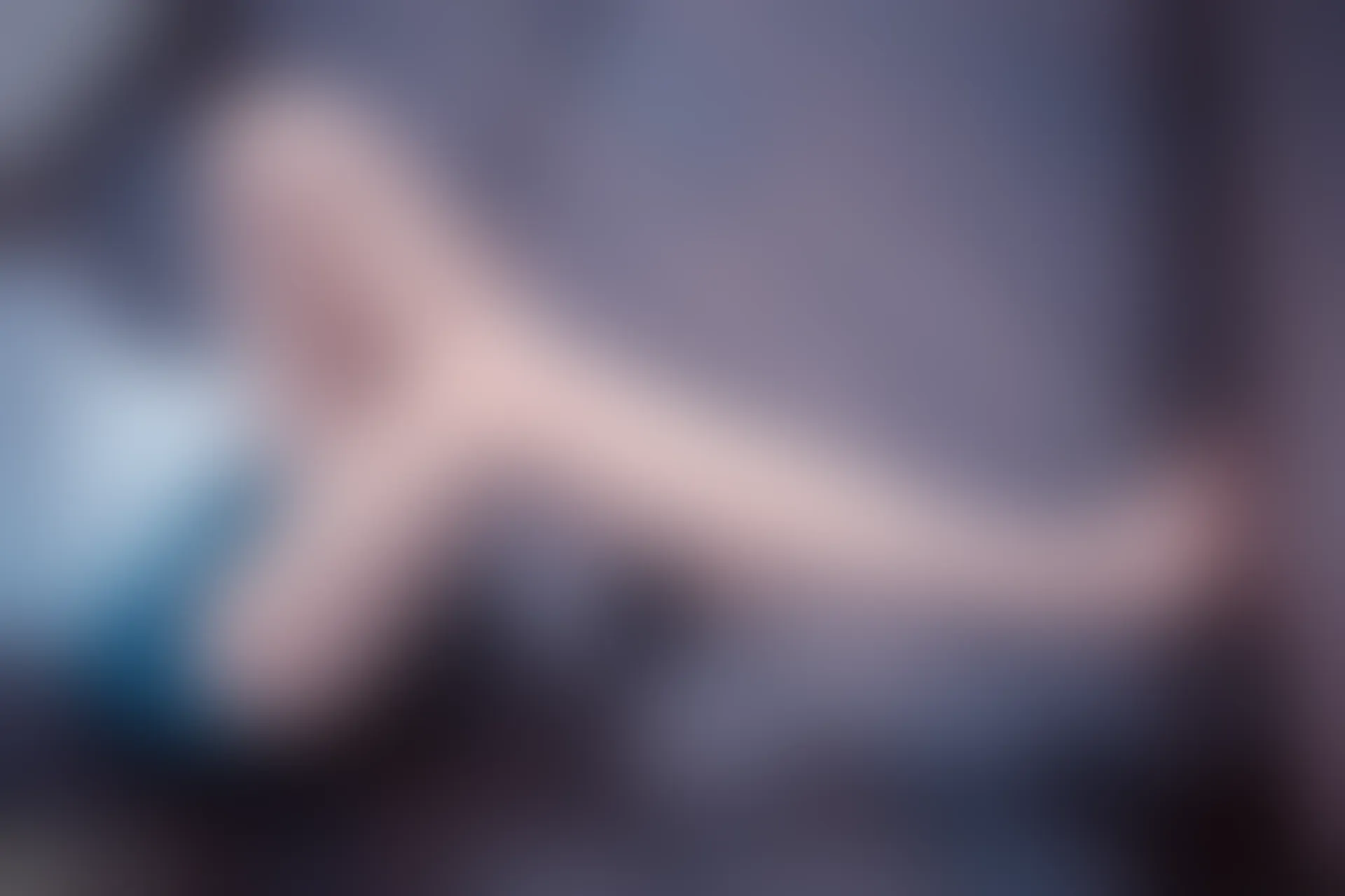 C14.004 发光的果腿 [42P-92MB]